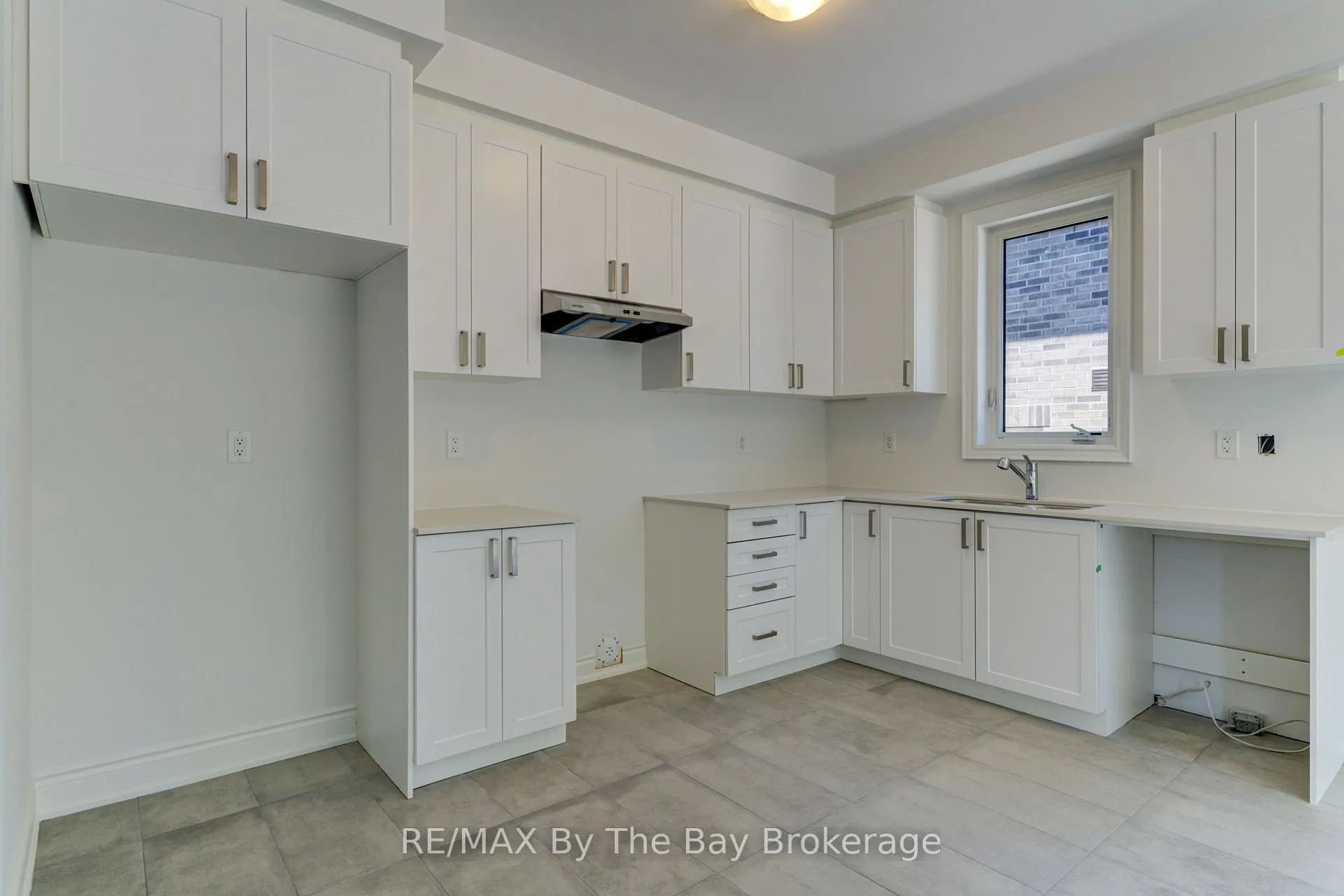 Photo 15 of 3 Misty Ridge Road, Wasaga Beach — HOMEH