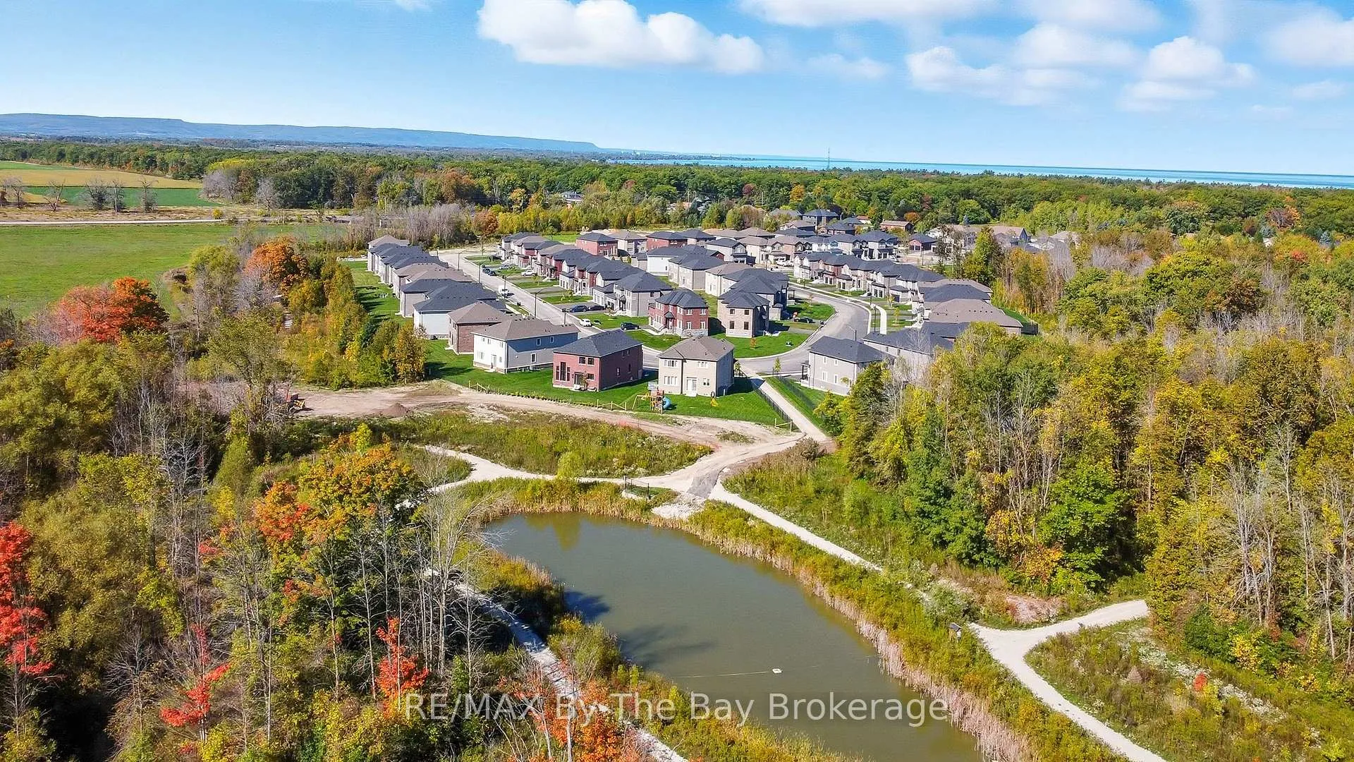Photo 31 of 3 Misty Ridge Road, Wasaga Beach — HOMEH