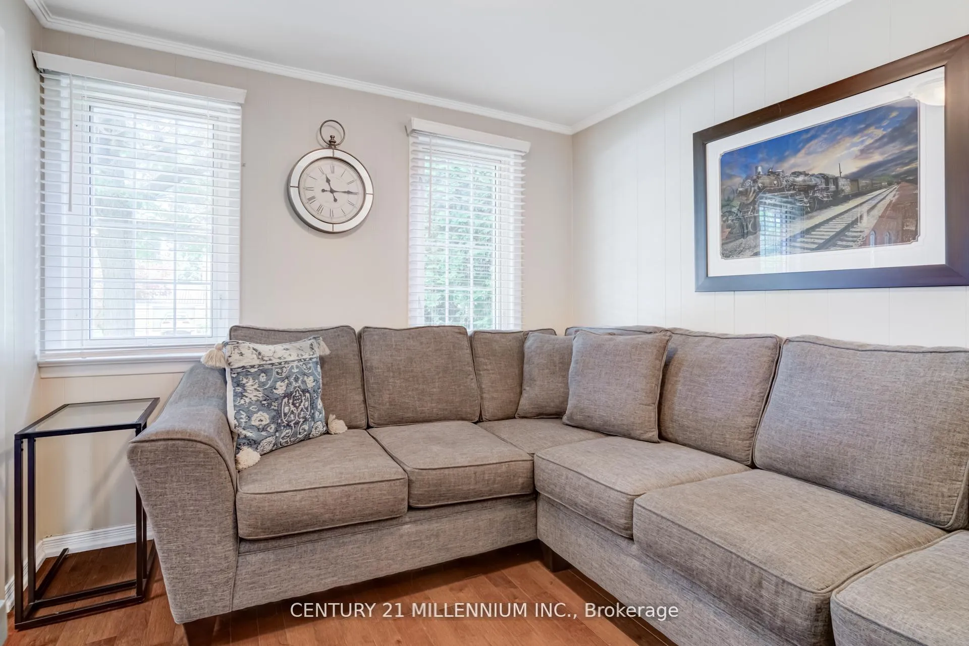 Photo 7 of 20 Alderway Avenue, Brampton, Brampton South — HOMEH
