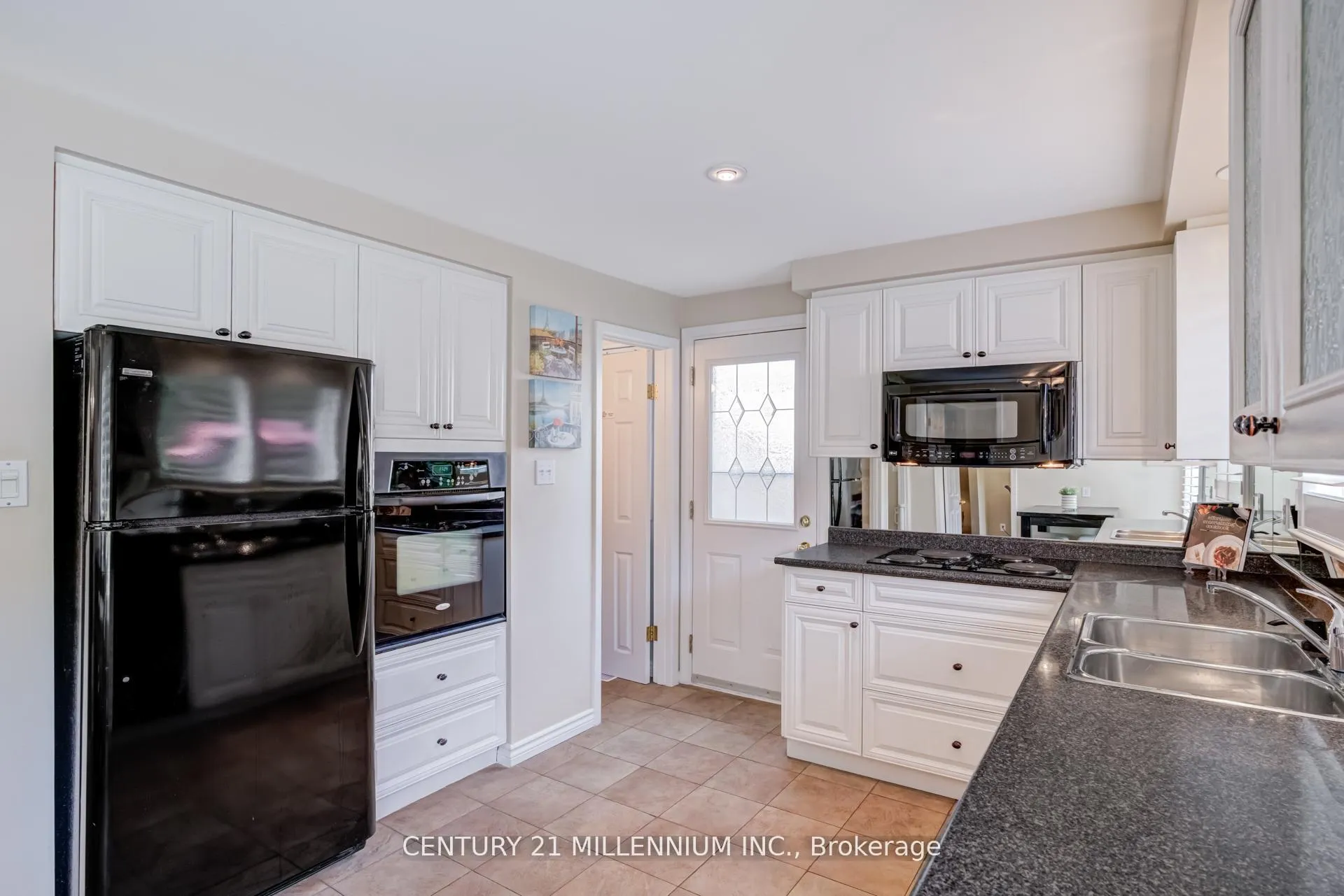 Photo 17 of 20 Alderway Avenue, Brampton, Brampton South — HOMEH