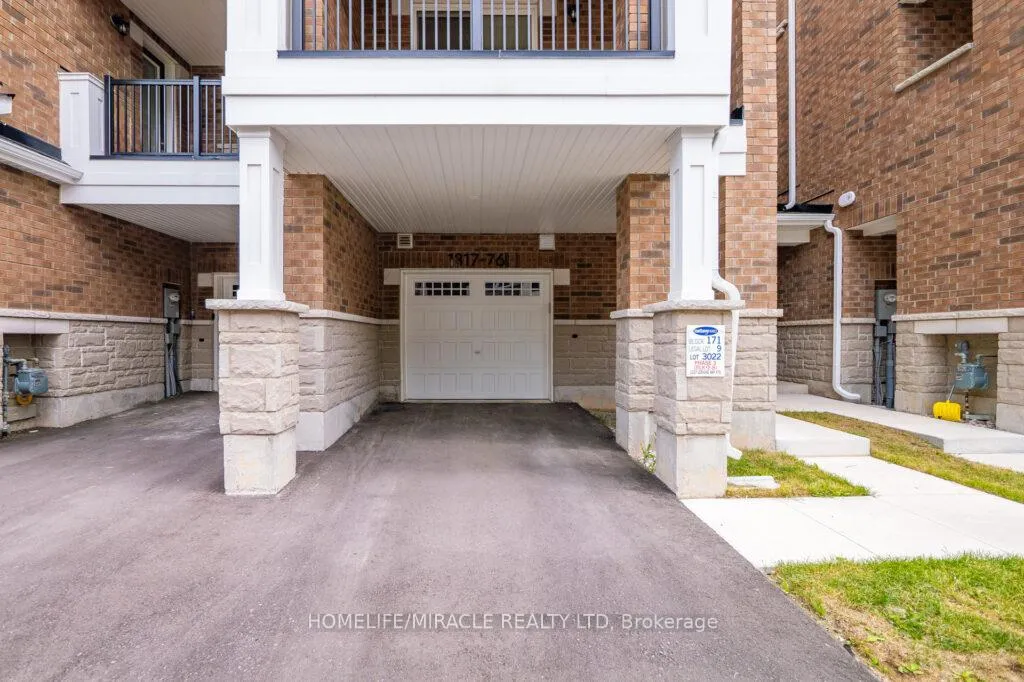 Photo 2 of Unit 76, 1317 Leriche Way, Milton, Bowes — HOMEH