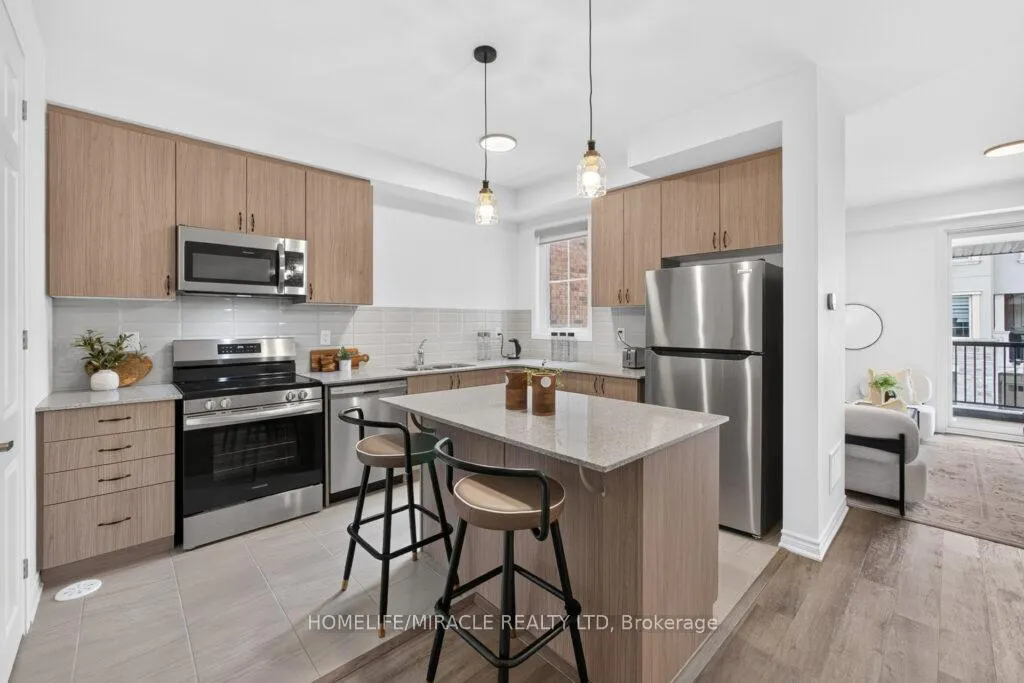 Photo 13 of Unit 76, 1317 Leriche Way, Milton, Bowes — HOMEH