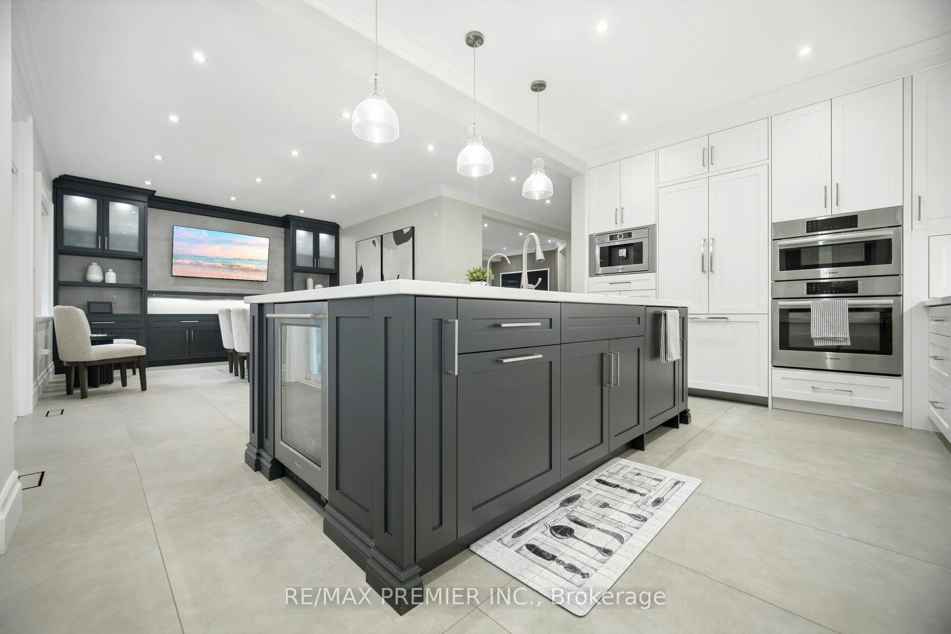 Photo 16 of 25 Andrew Hill Drive, Vaughan, Vellore Village — HOMEH