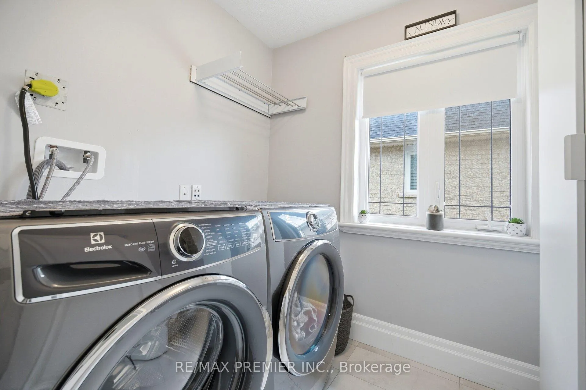 Photo 30 of 25 Andrew Hill Drive, Vaughan, Vellore Village — HOMEH