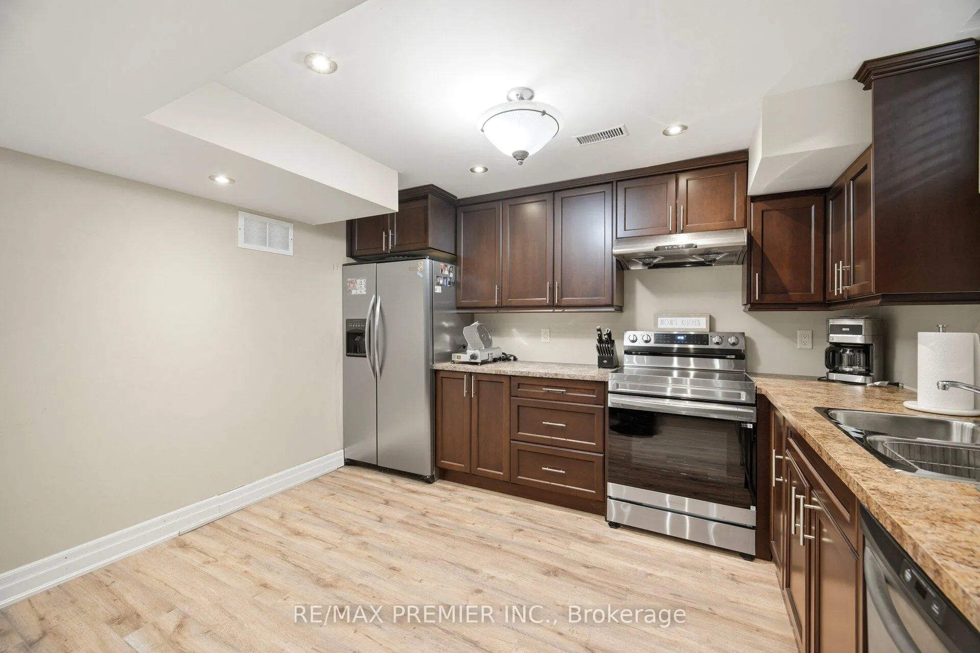 Photo 36 of 25 Andrew Hill Drive, Vaughan, Vellore Village — HOMEH