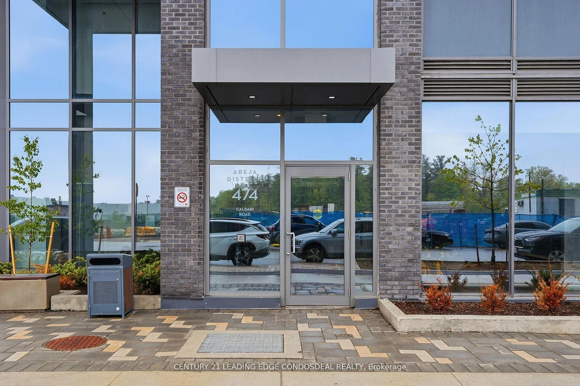 Photo 2 of Unit 1803, 474 Caldari Road, Vaughan, Concord — HOMEH
