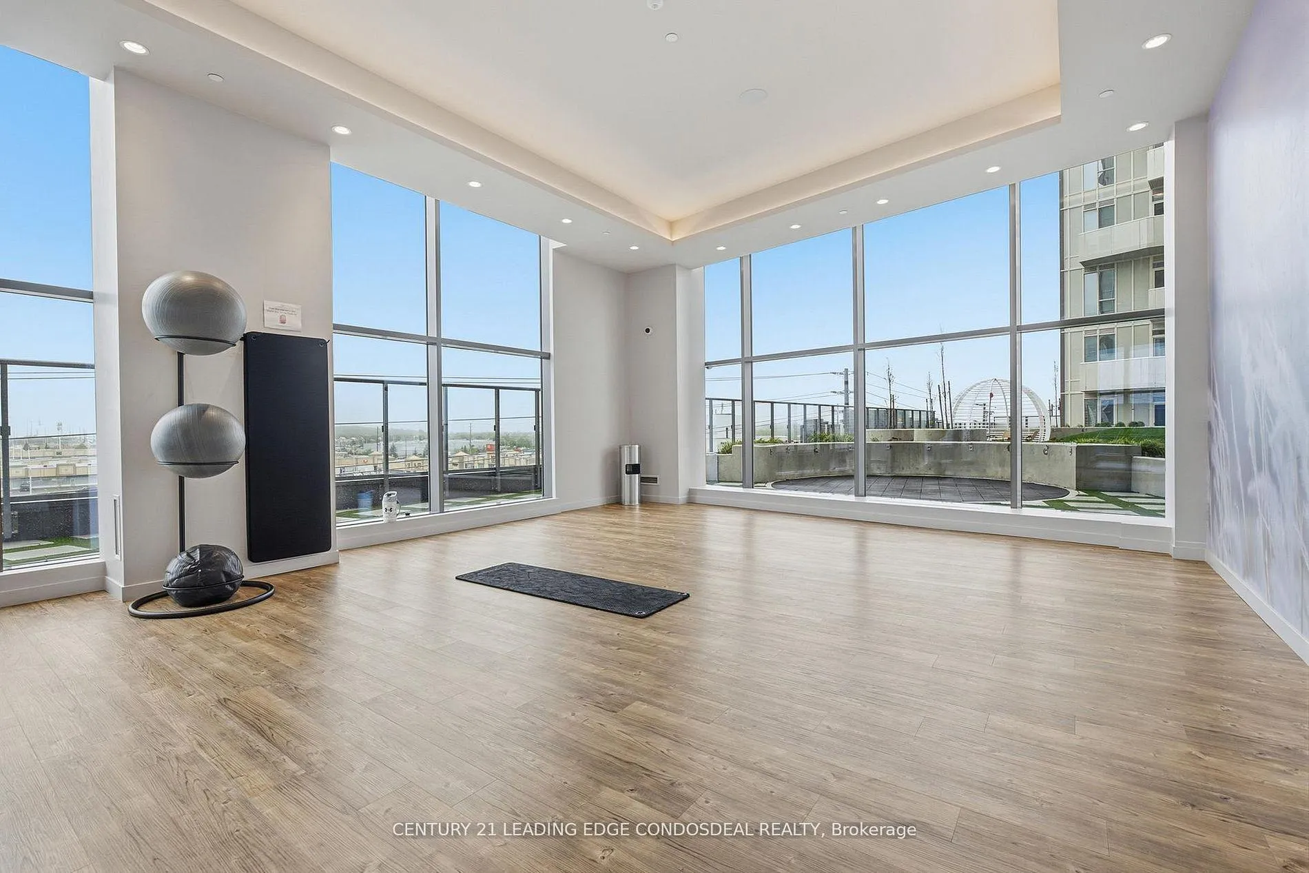 Photo 32 of Unit 1803, 474 Caldari Road, Vaughan, Concord — HOMEH