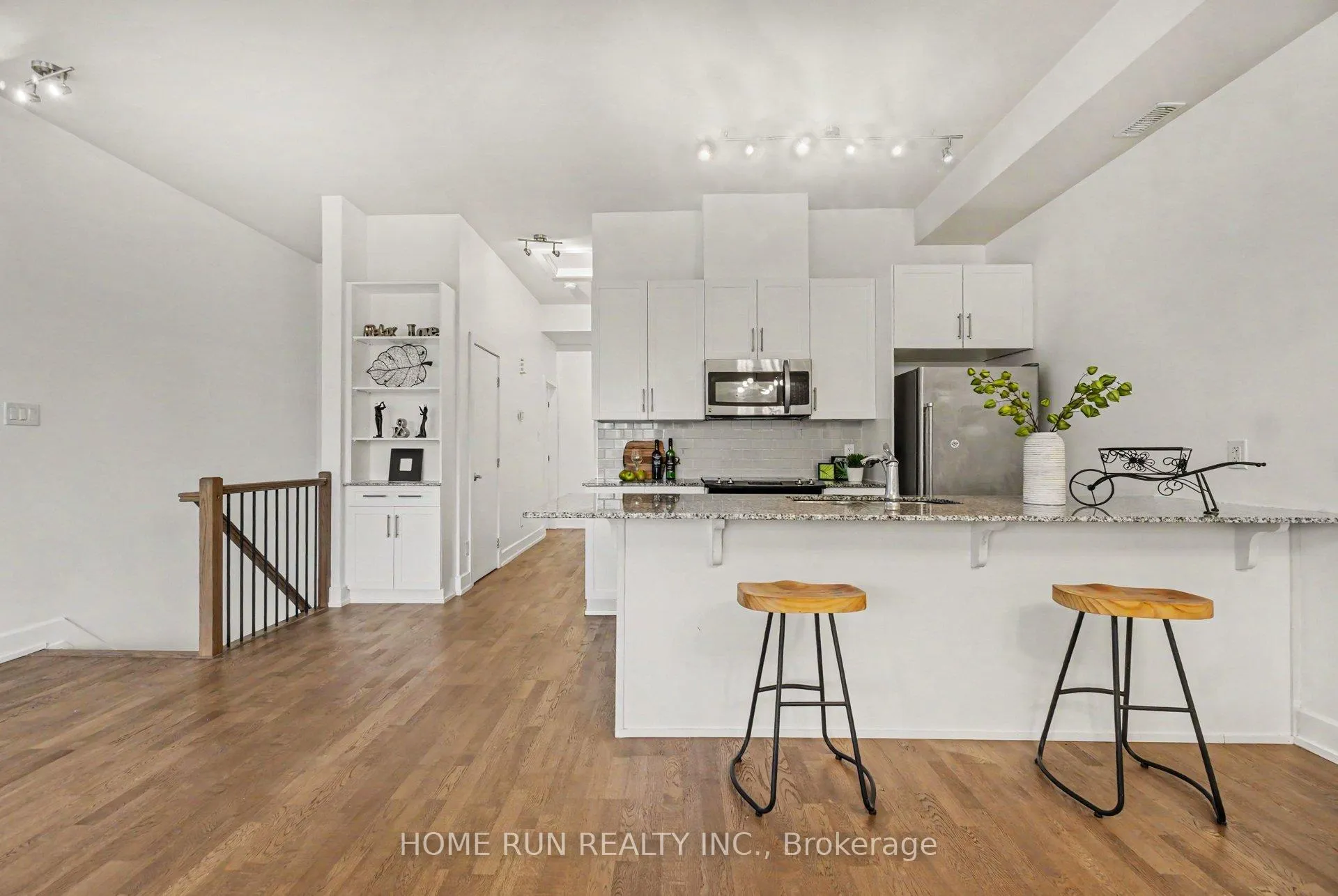 Photo 6 of 19 Bergeron Private, Ottawa, Chapel Hill — HOMEH