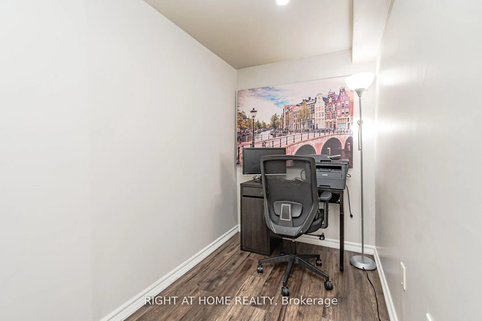 Photo 14 of 2084 White Dove Circle, Oakville, West Oak Trails — HOMEH