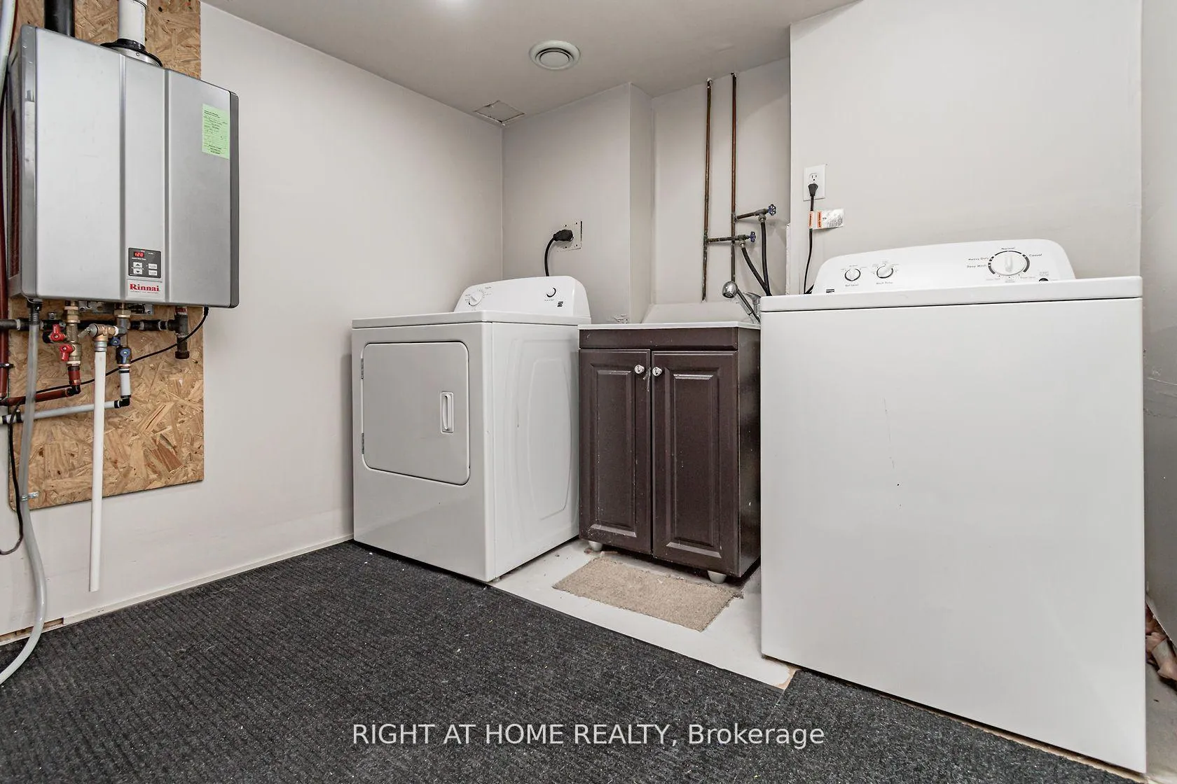 Photo 25 of 2084 White Dove Circle, Oakville, West Oak Trails — HOMEH