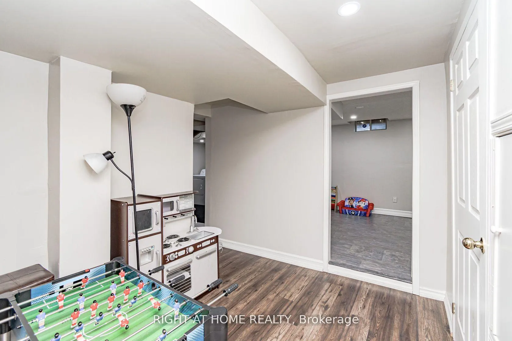 Photo 27 of 2084 White Dove Circle, Oakville, West Oak Trails — HOMEH