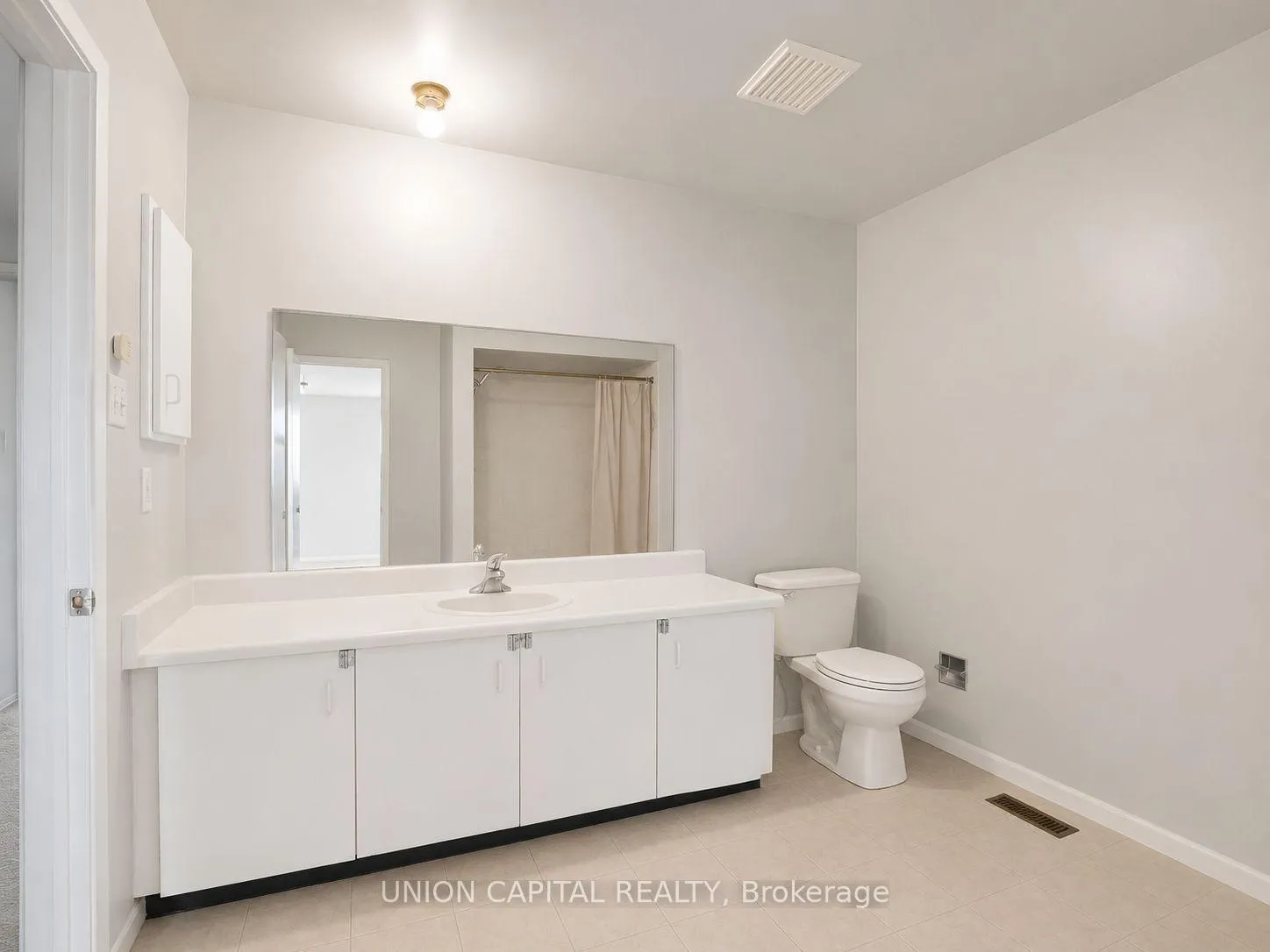 Photo 11 of 34 Timbers Circle, Markham, Milliken Mills East — HOMEH