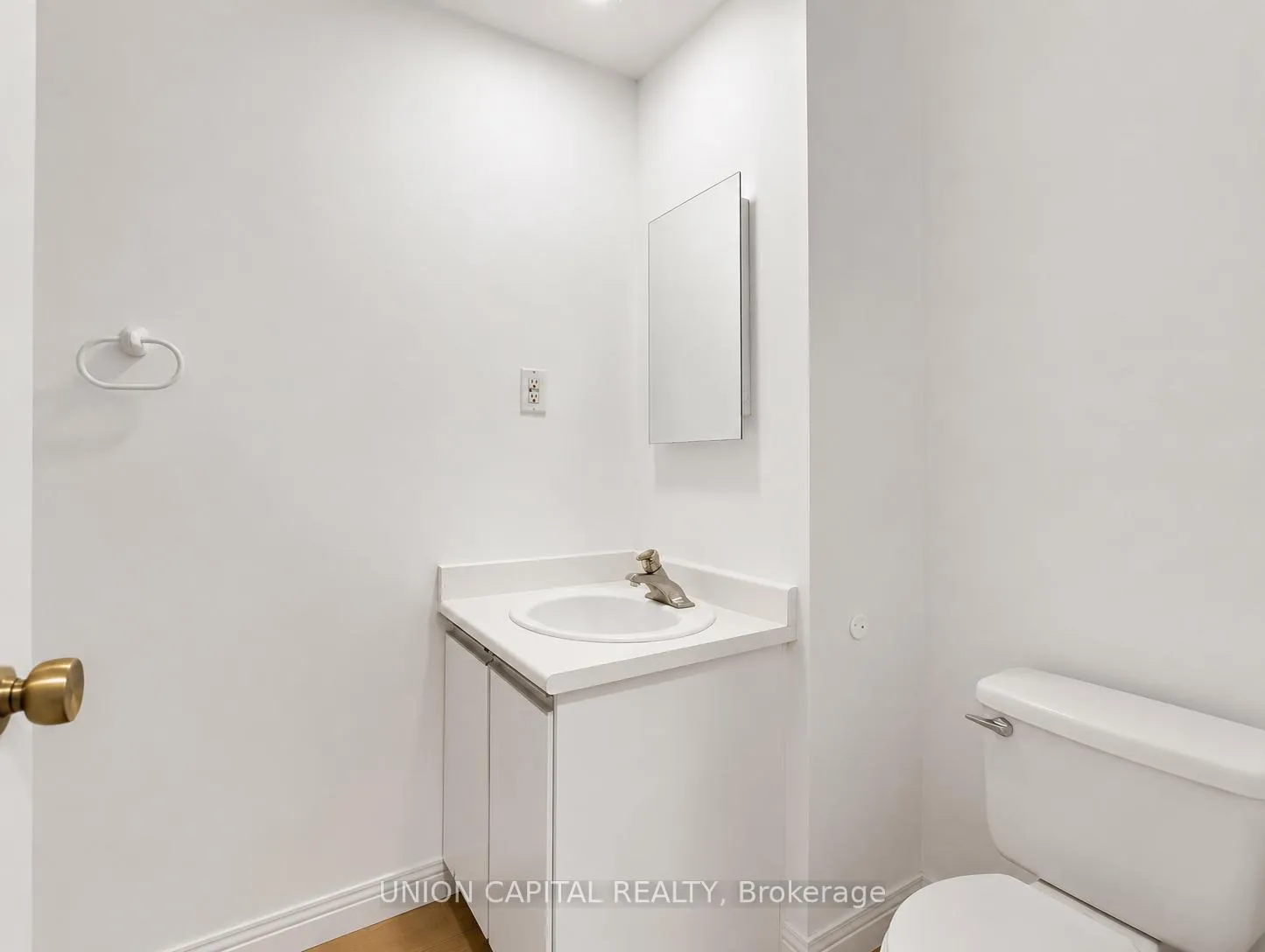 Photo 16 of 34 Timbers Circle, Markham, Milliken Mills East — HOMEH