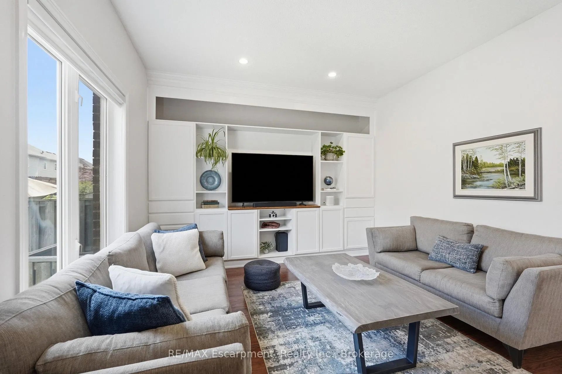 Photo 11 of 5216 Garland Crescent, Burlington, Orchard — HOMEH