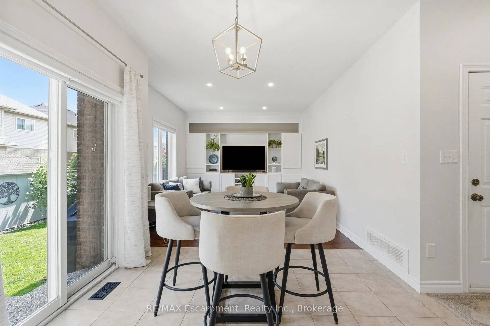 Photo 19 of 5216 Garland Crescent, Burlington, Orchard — HOMEH
