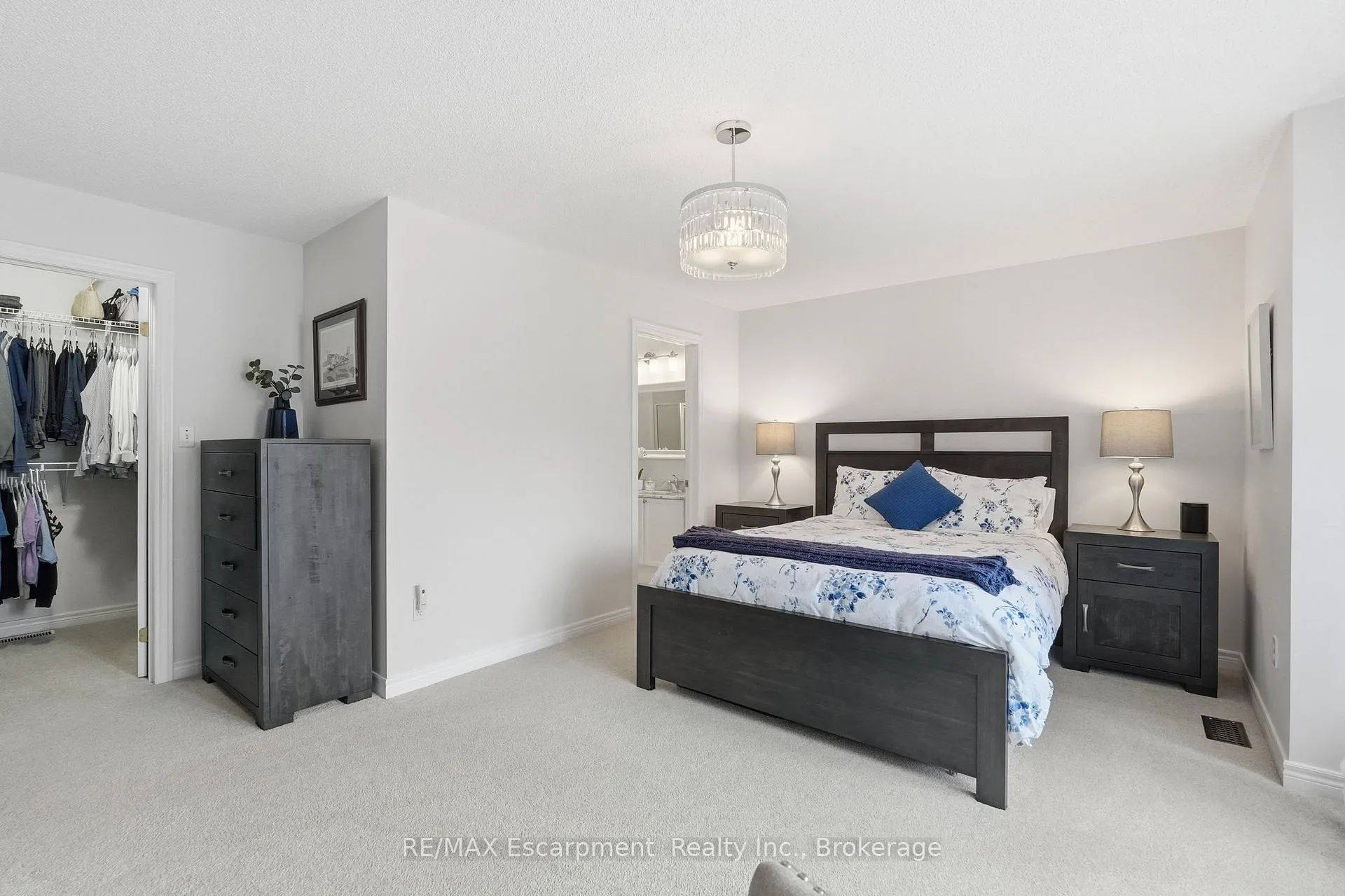 Photo 25 of 5216 Garland Crescent, Burlington, Orchard — HOMEH