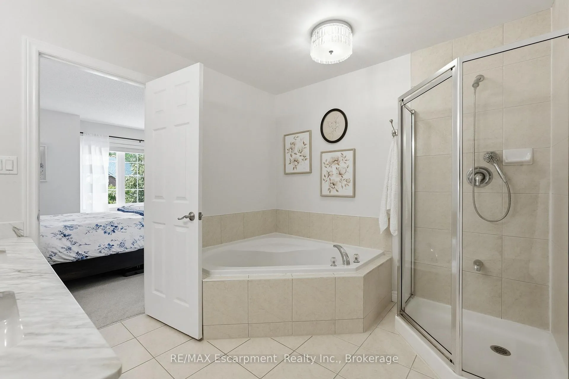 Photo 27 of 5216 Garland Crescent, Burlington, Orchard — HOMEH