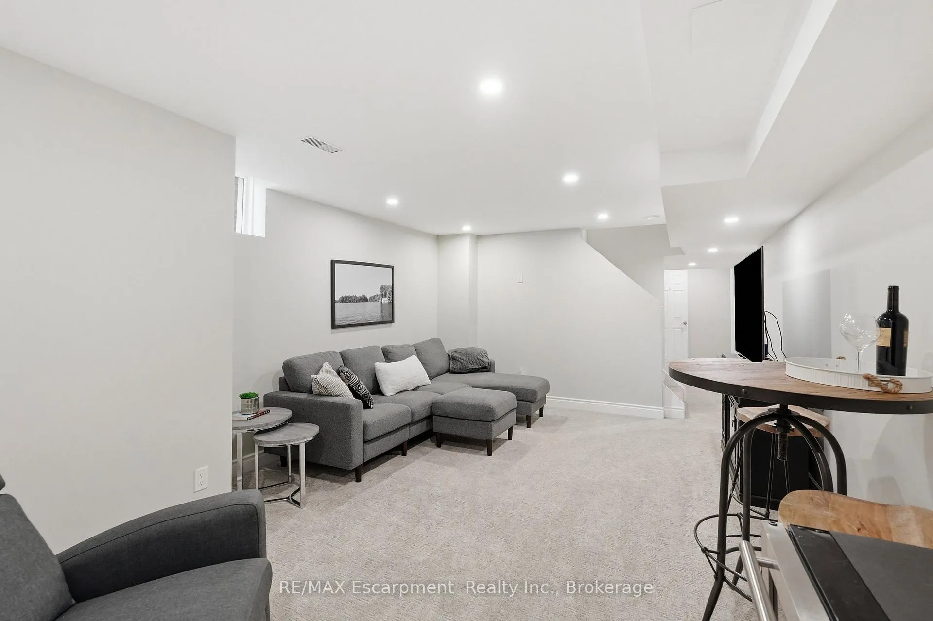 Photo 35 of 5216 Garland Crescent, Burlington, Orchard — HOMEH
