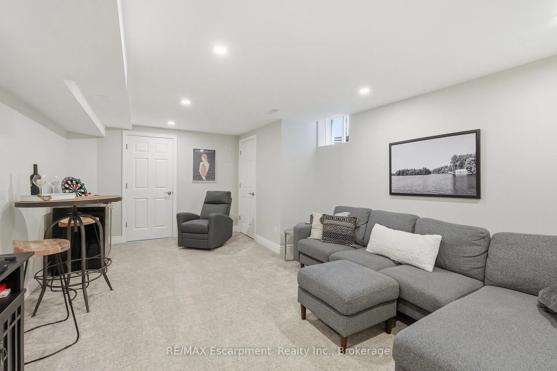 Photo 36 of 5216 Garland Crescent, Burlington, Orchard — HOMEH