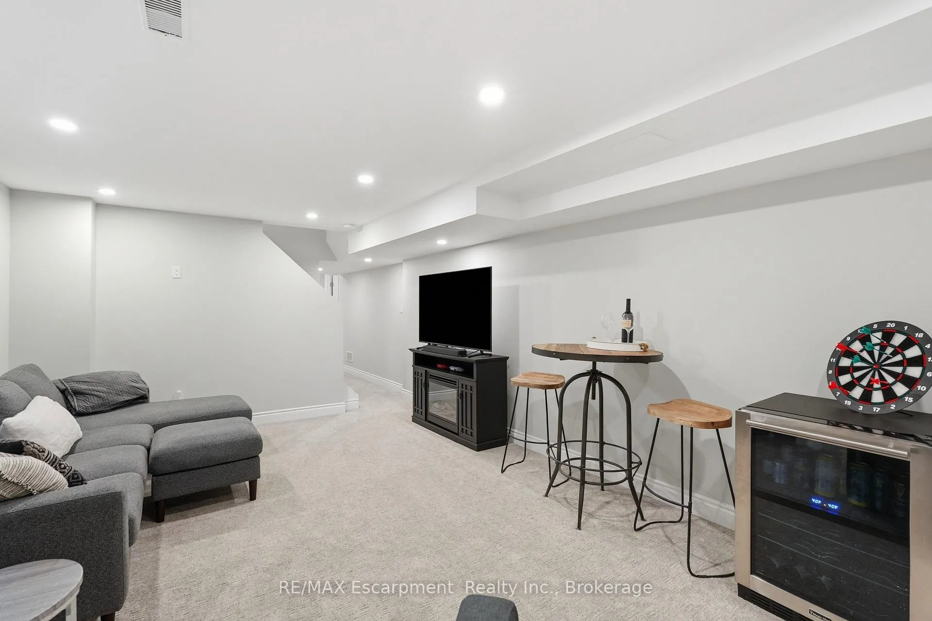 Photo 37 of 5216 Garland Crescent, Burlington, Orchard — HOMEH