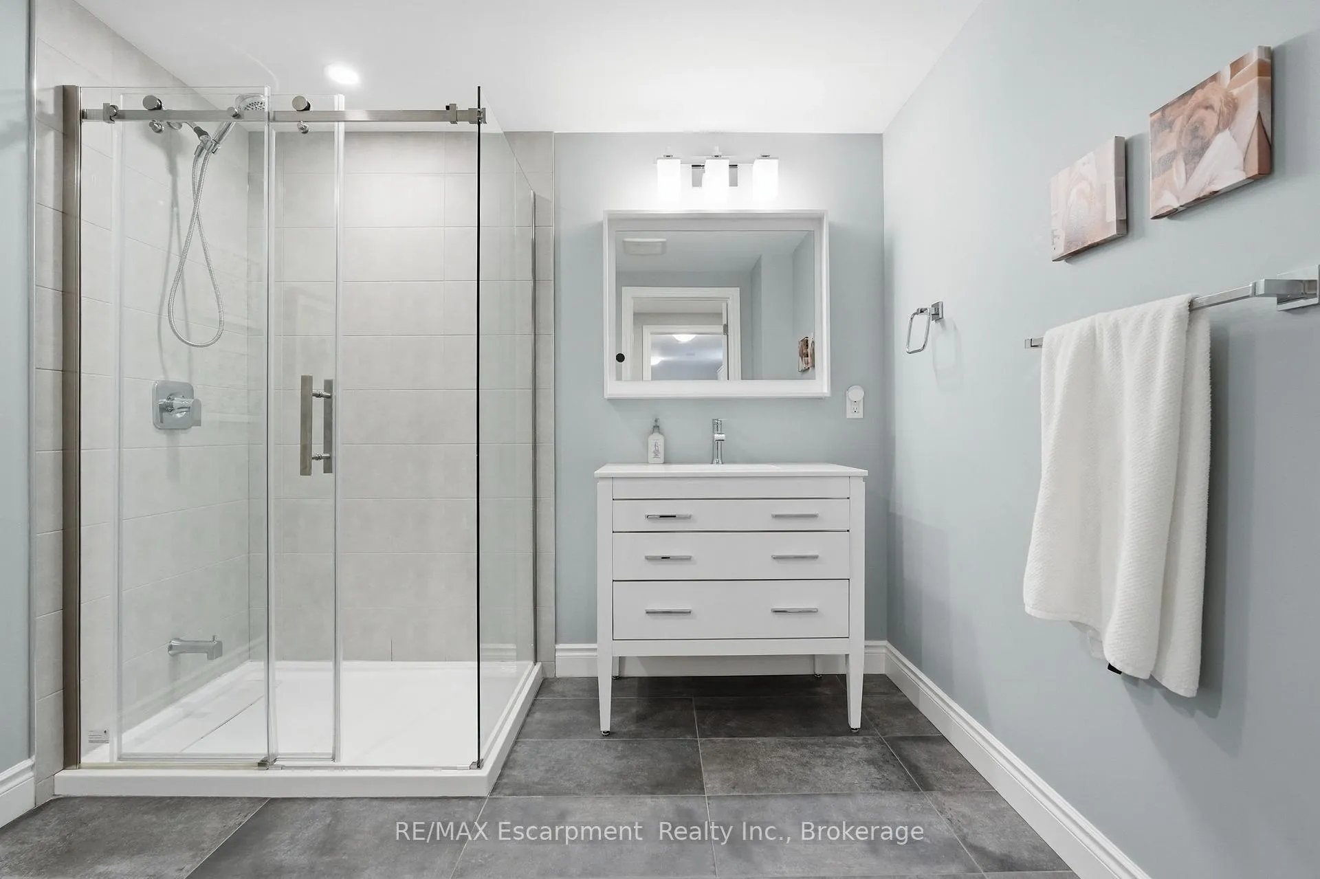 Photo 40 of 5216 Garland Crescent, Burlington, Orchard — HOMEH