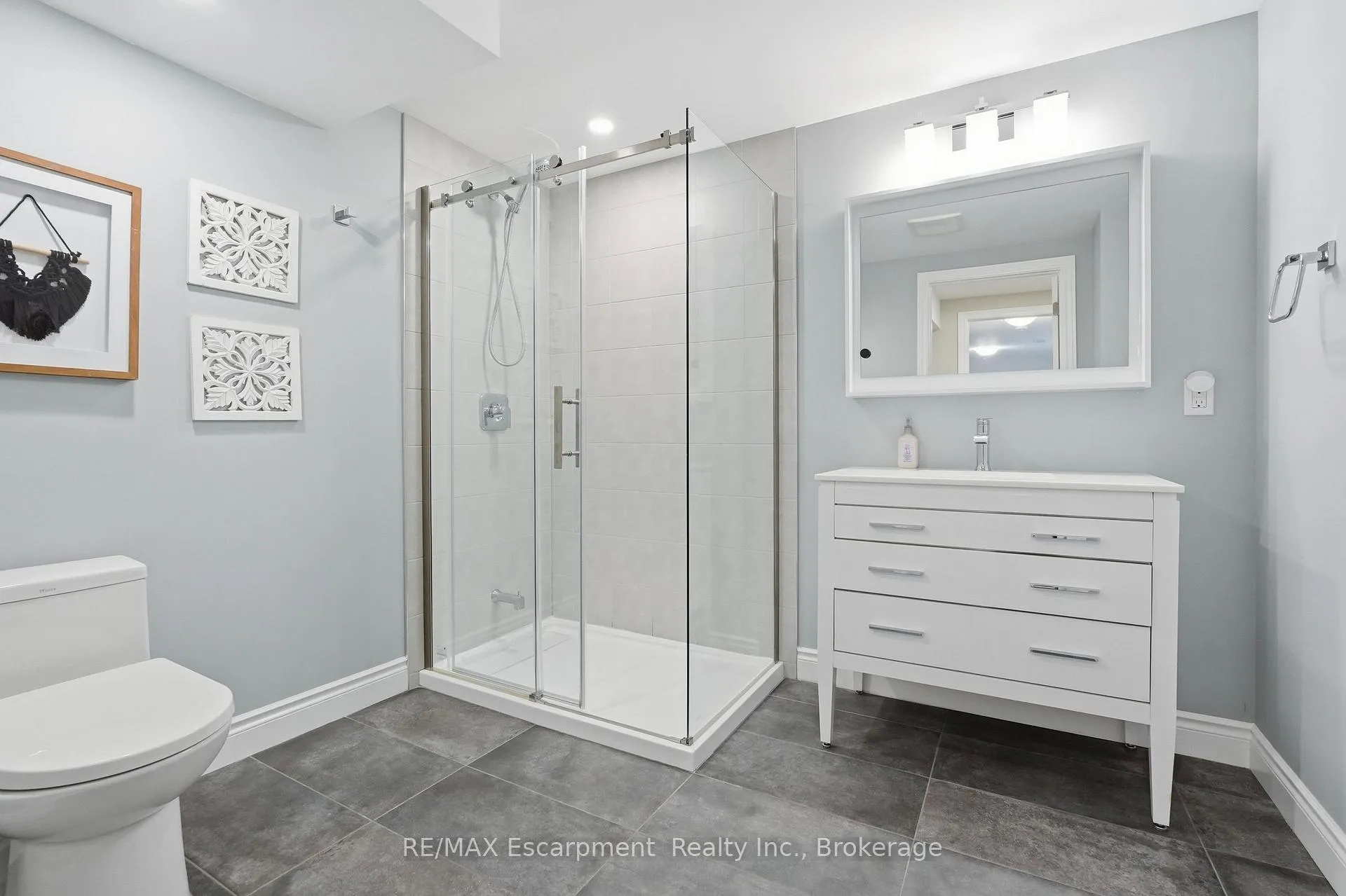 Photo 41 of 5216 Garland Crescent, Burlington, Orchard — HOMEH