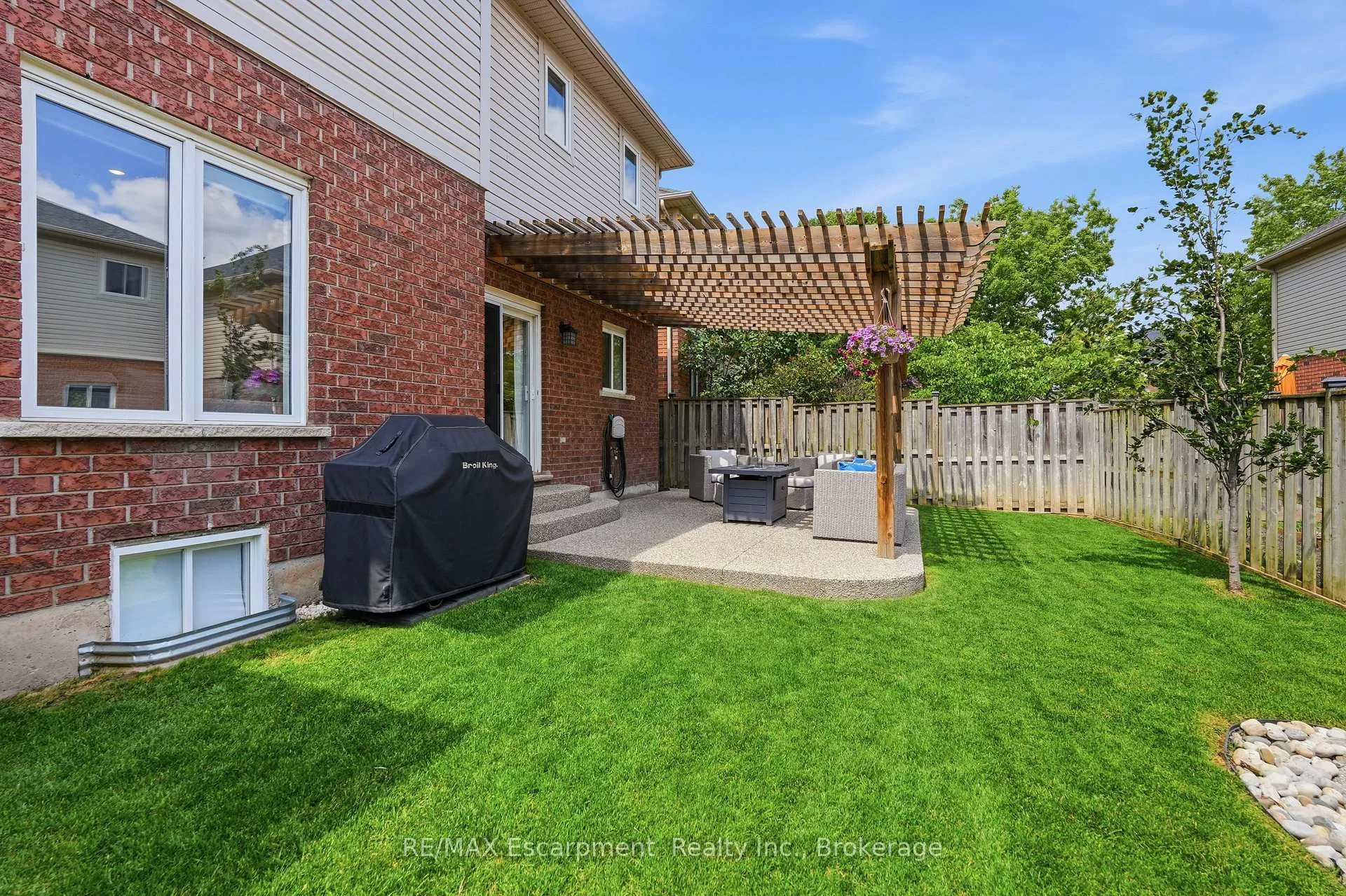 Photo 43 of 5216 Garland Crescent, Burlington, Orchard — HOMEH