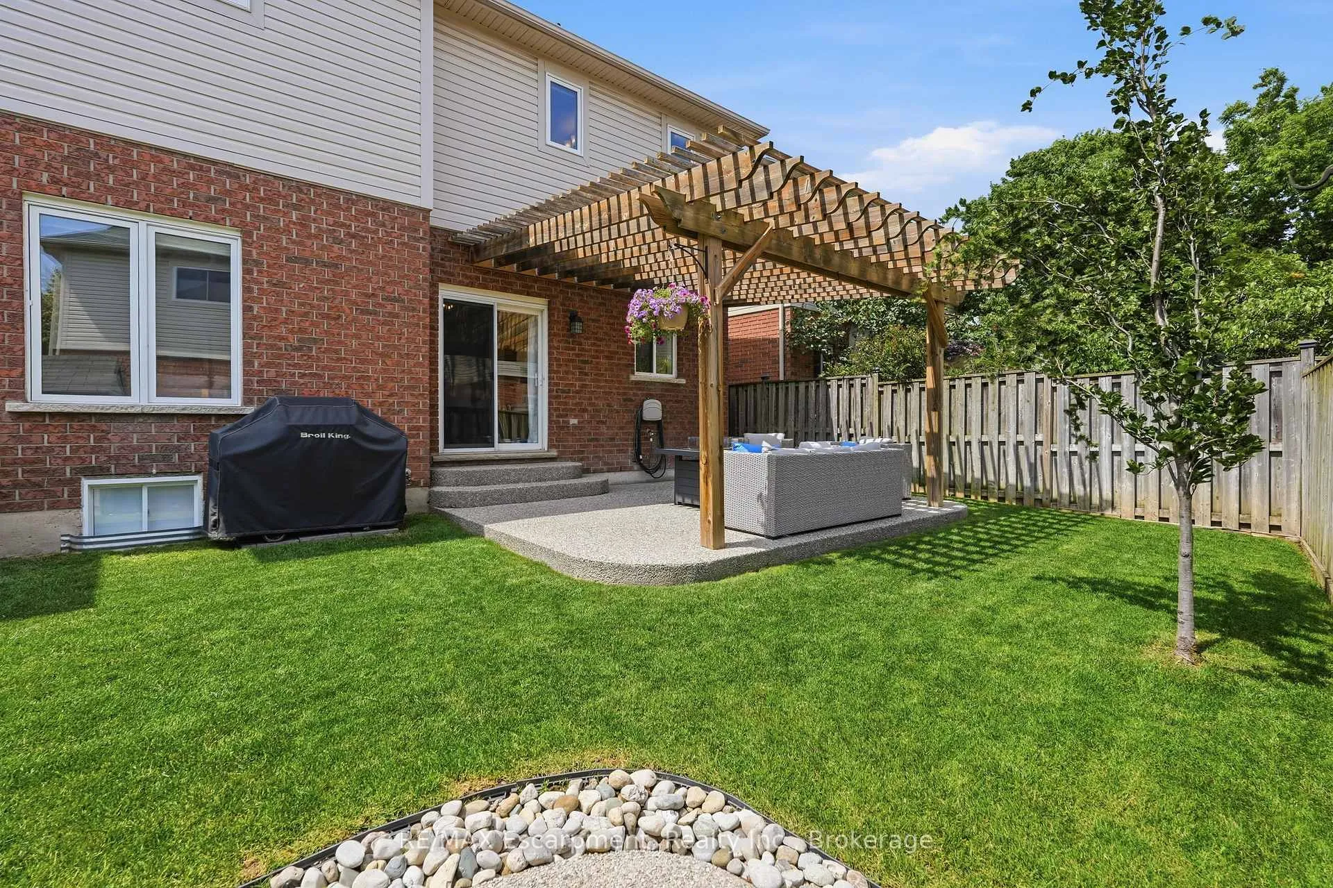 Photo 44 of 5216 Garland Crescent, Burlington, Orchard — HOMEH