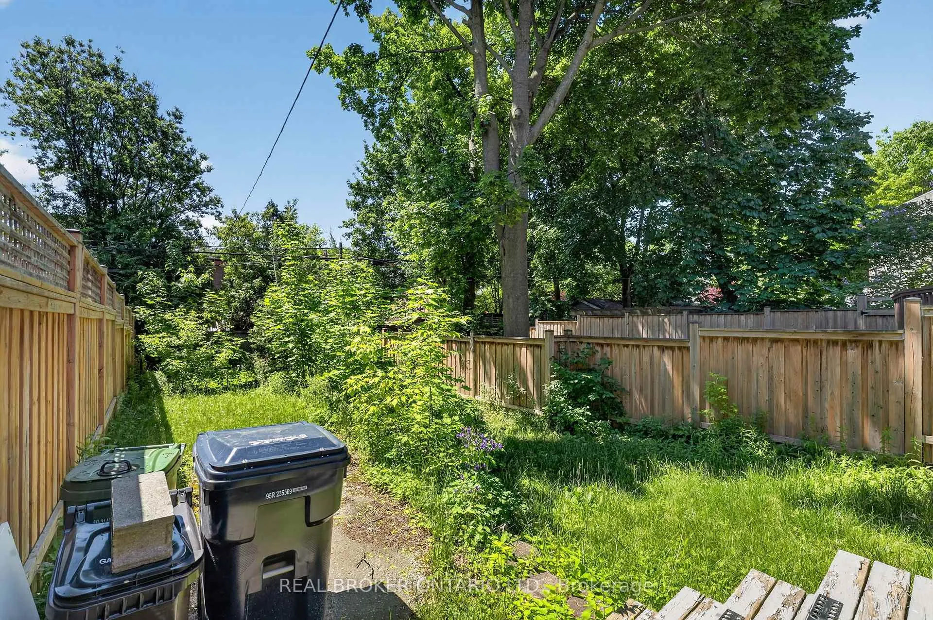 Photo 43 of 271 Manor Road E, Toronto, Mount Pleasant East — HOMEH