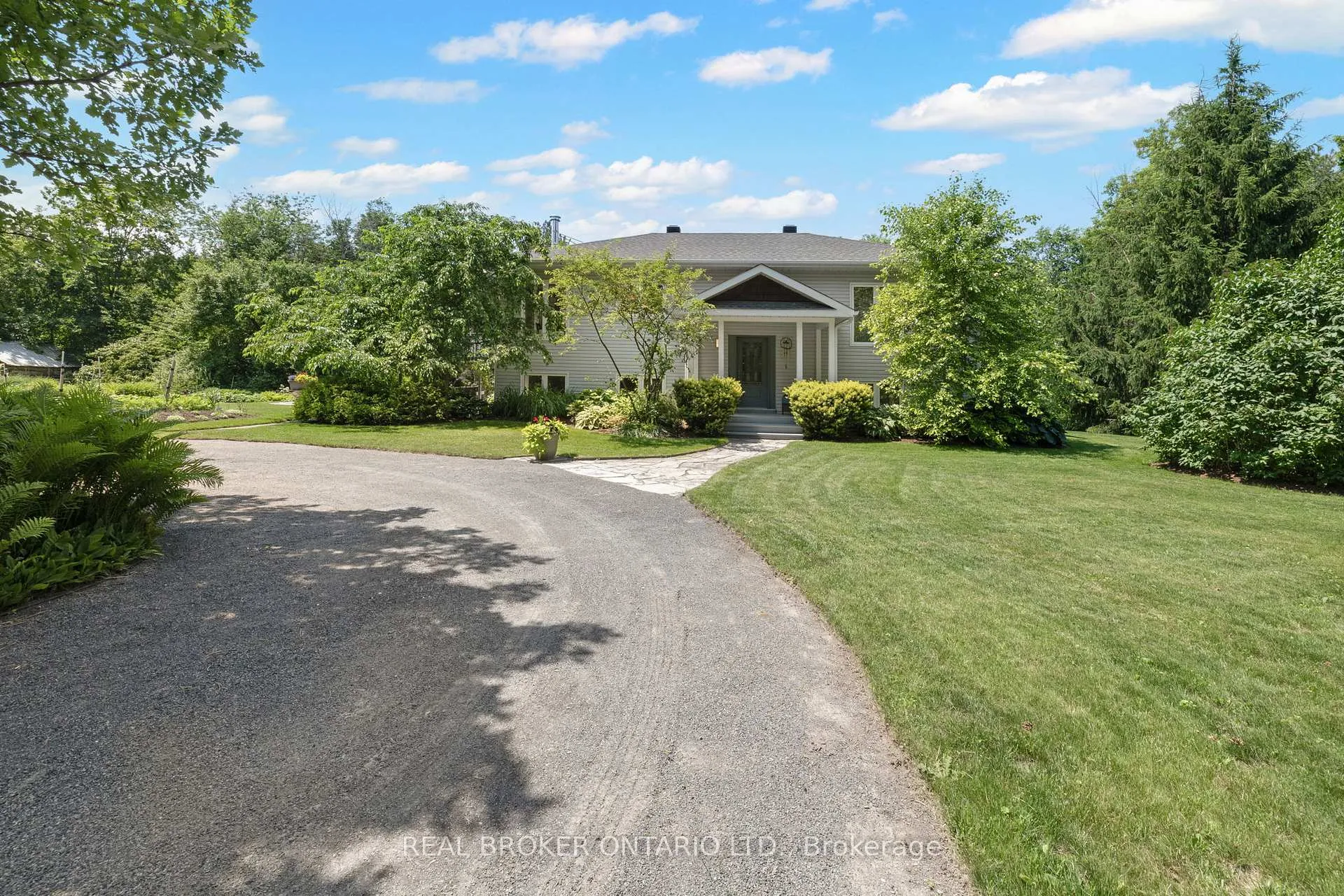 Photo 1 of 6550 Rideau Valley Drive N, Ottawa, Manotick South to Roger Stevens — HOMEH