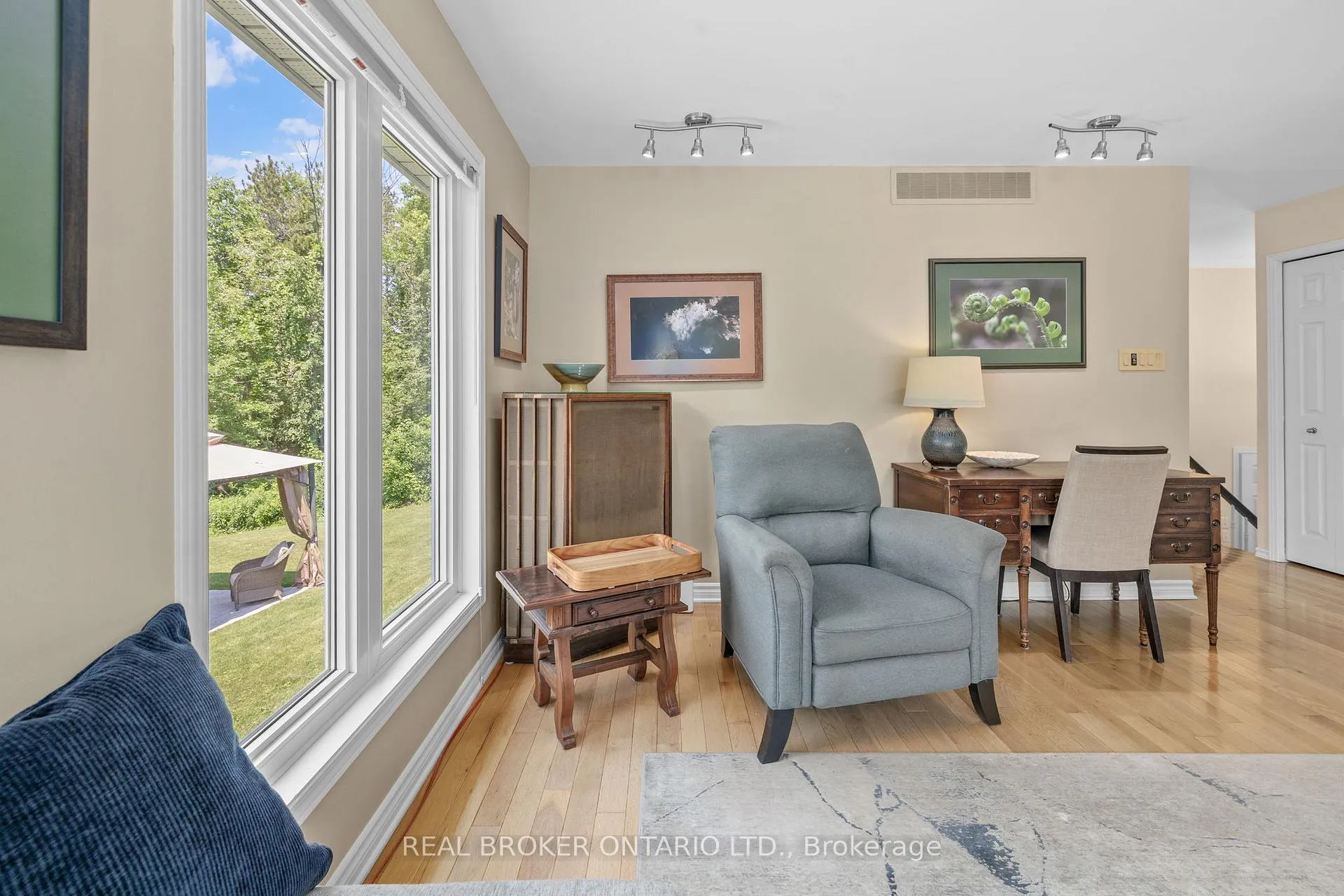 Photo 10 of 6550 Rideau Valley Drive N, Ottawa, Manotick South to Roger Stevens — HOMEH
