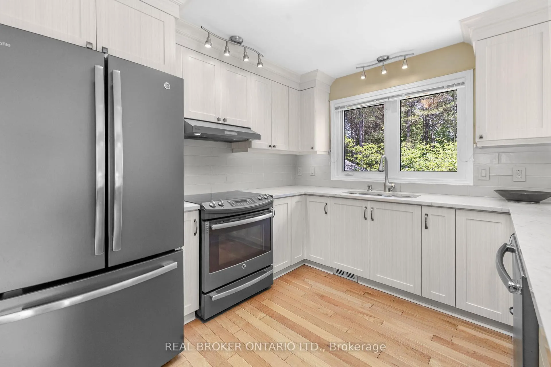 Photo 17 of 6550 Rideau Valley Drive N, Ottawa, Manotick South to Roger Stevens — HOMEH