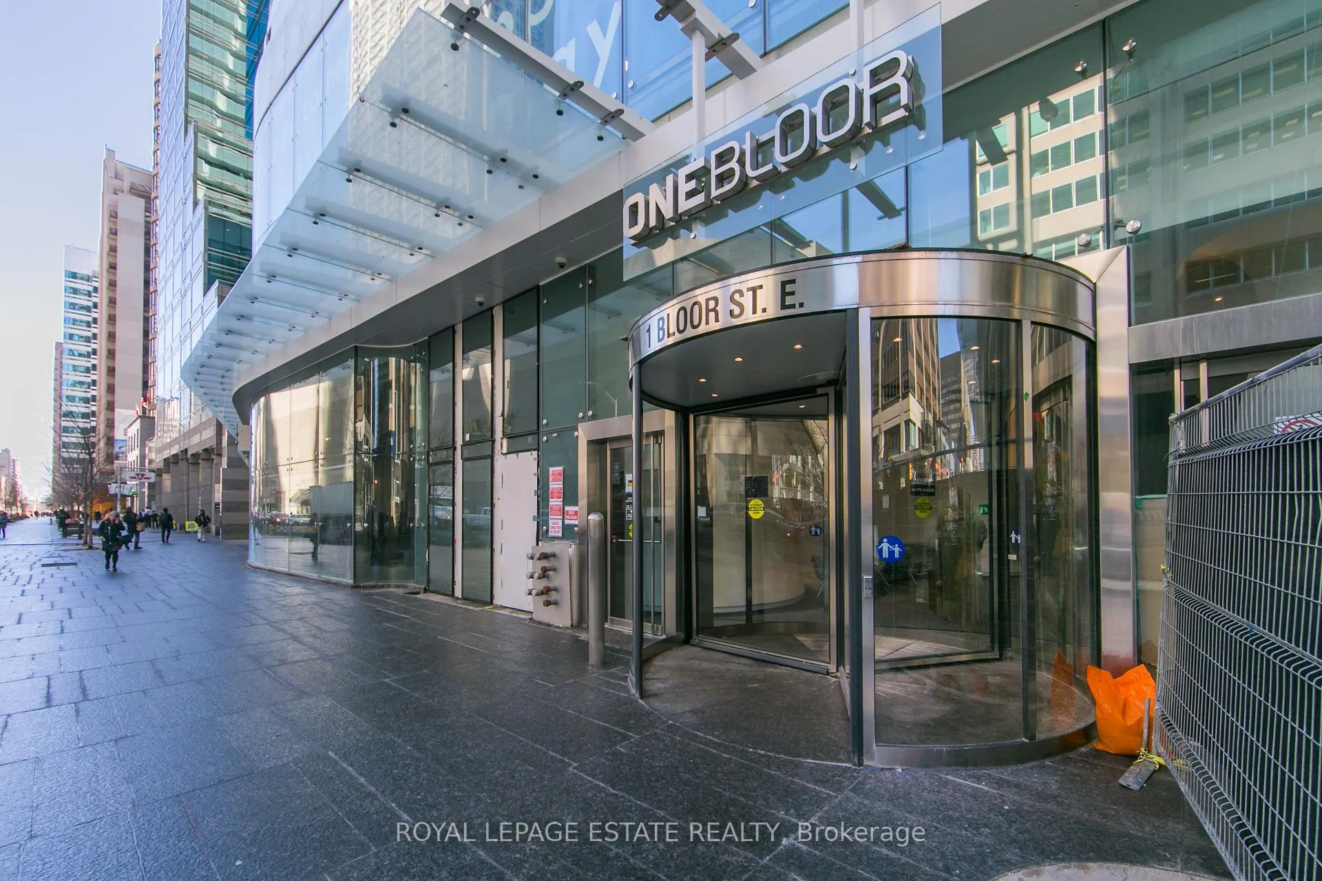 Photo 1 of Unit 3010, 1 Bloor Street E, Toronto, Church-Yonge Corridor — HOMEH