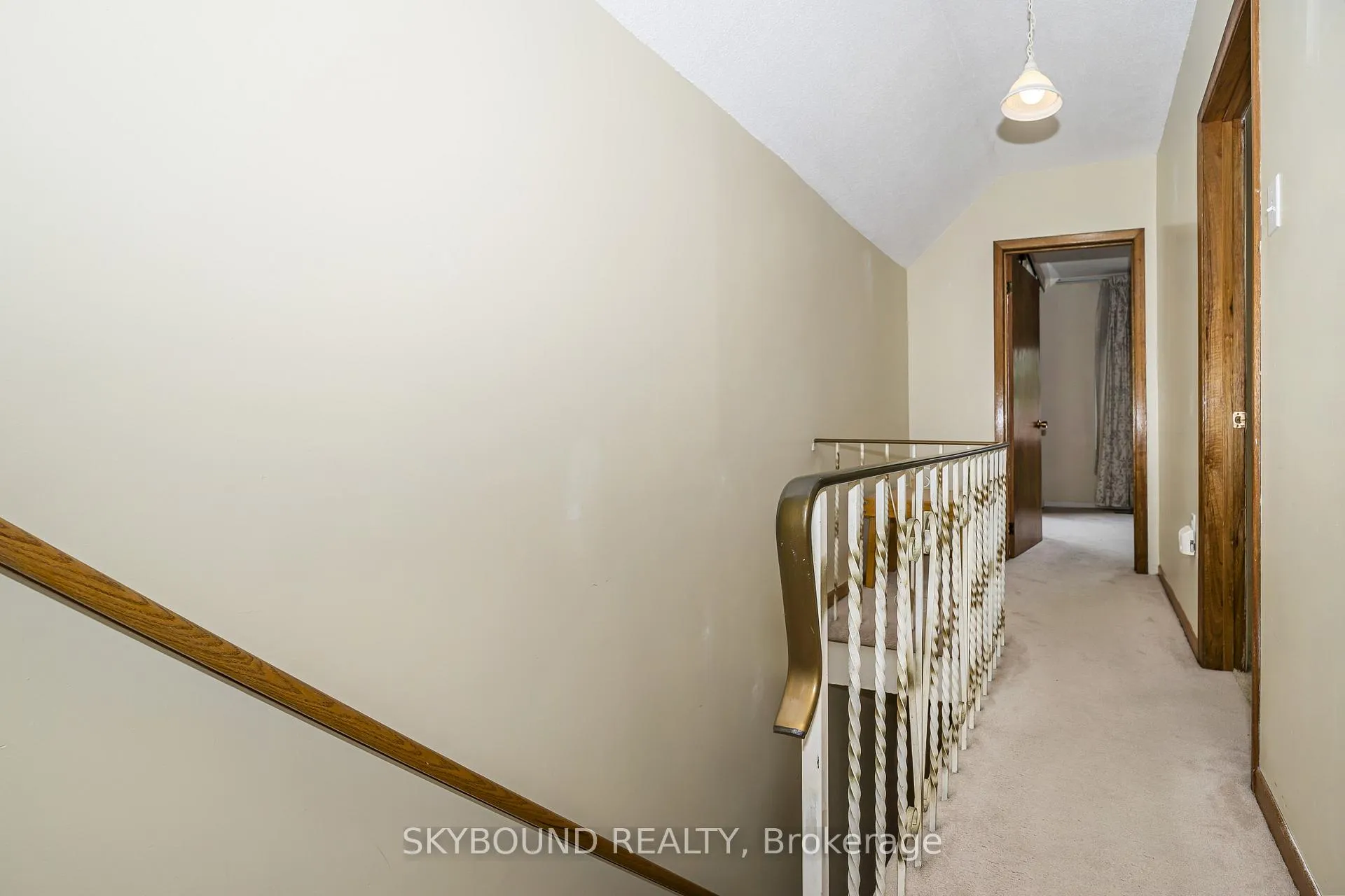 Photo 23 of 5 Manchester Avenue, Toronto, Dovercourt-Wallace Emerson-Junction — HOMEH
