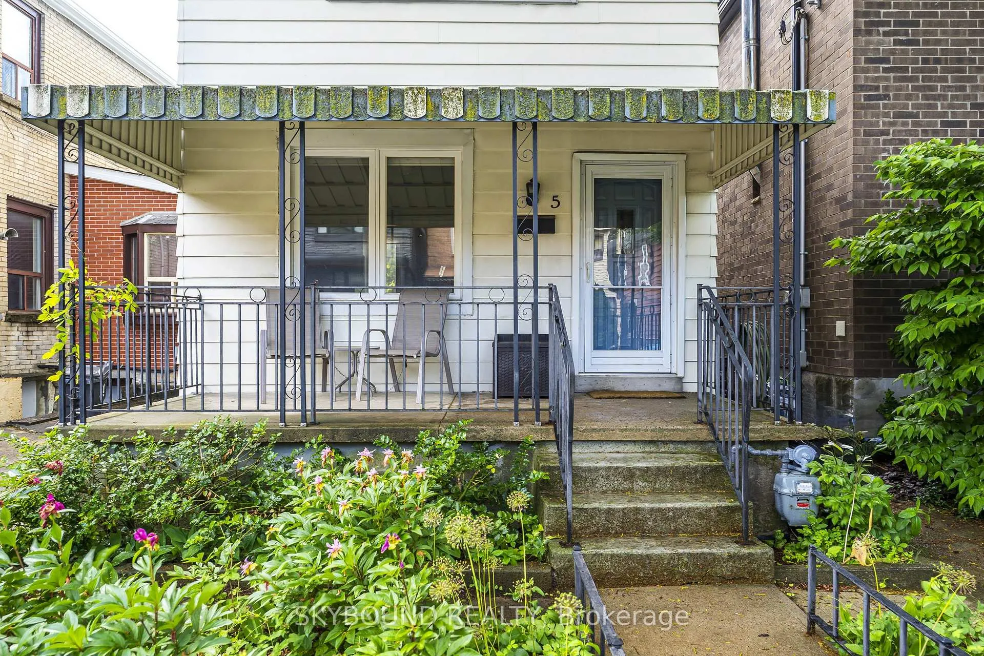 Photo 33 of 5 Manchester Avenue, Toronto, Dovercourt-Wallace Emerson-Junction — HOMEH