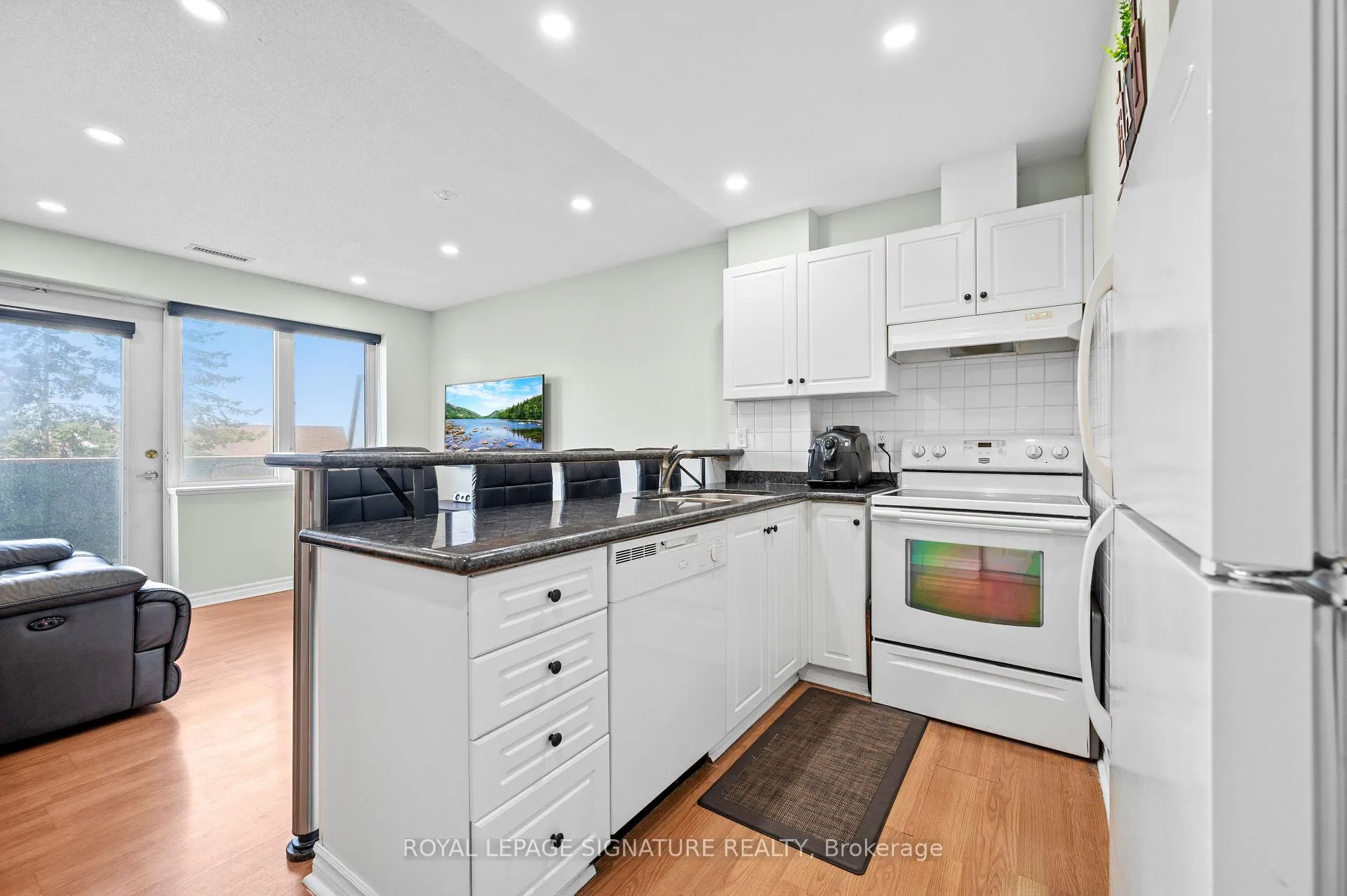 Photo 18 of Unit 205, 3 Dayspring Circle, Brampton, Goreway Drive Corridor — HOMEH