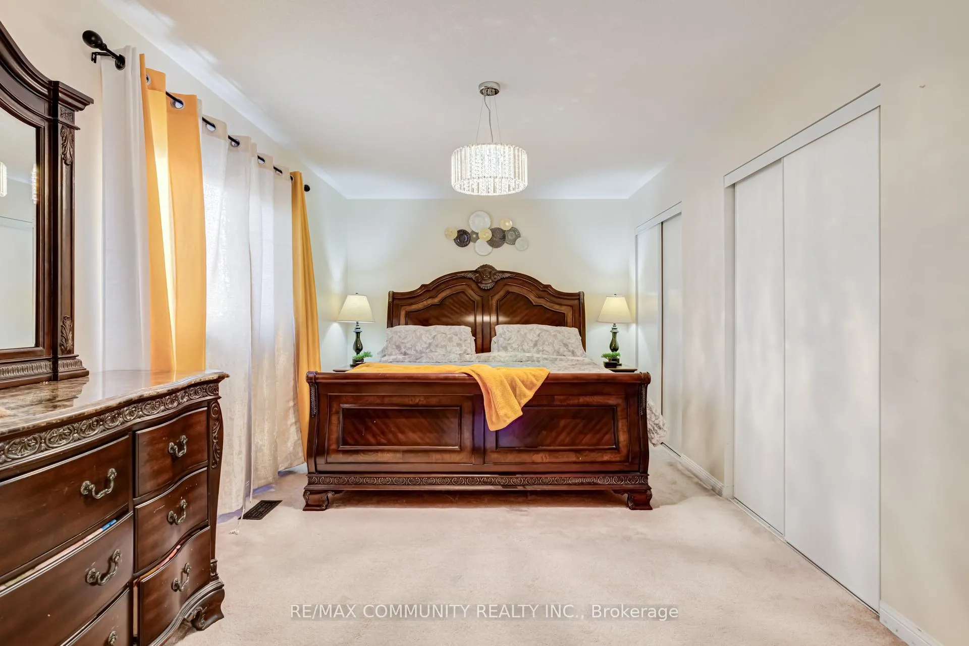 Photo 12 of 940 Ormond Drive, Oshawa, Samac — HOMEH
