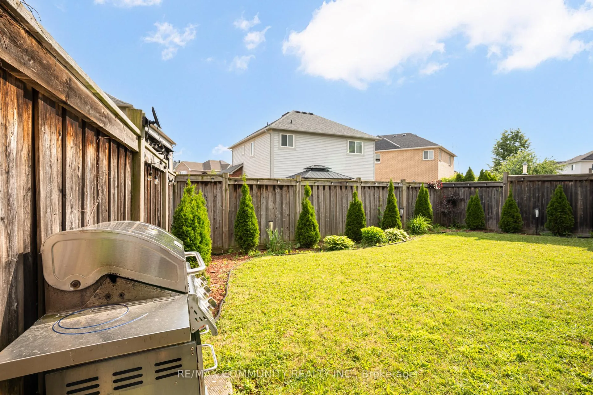 Photo 27 of 940 Ormond Drive, Oshawa, Samac — HOMEH