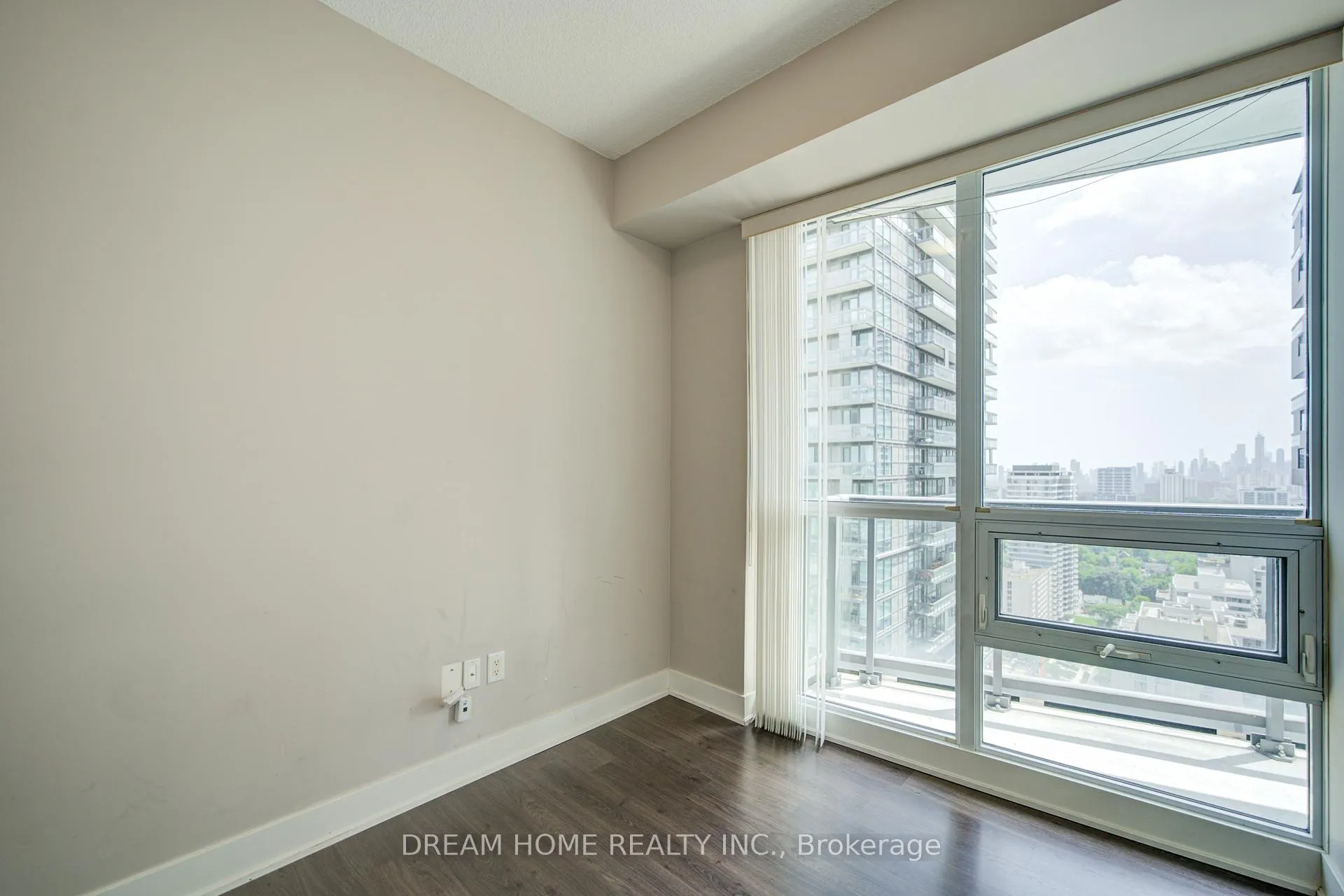 Photo 21 of Unit 2902, 30 Roehampton Avenue, Toronto, Mount Pleasant West — HOMEH