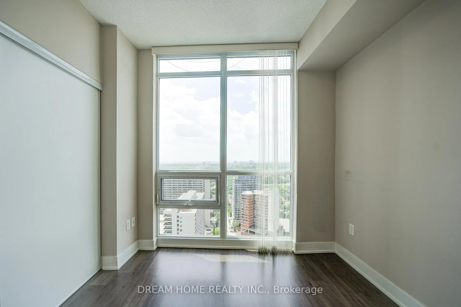 Photo 25 of Unit 2902, 30 Roehampton Avenue, Toronto, Mount Pleasant West — HOMEH