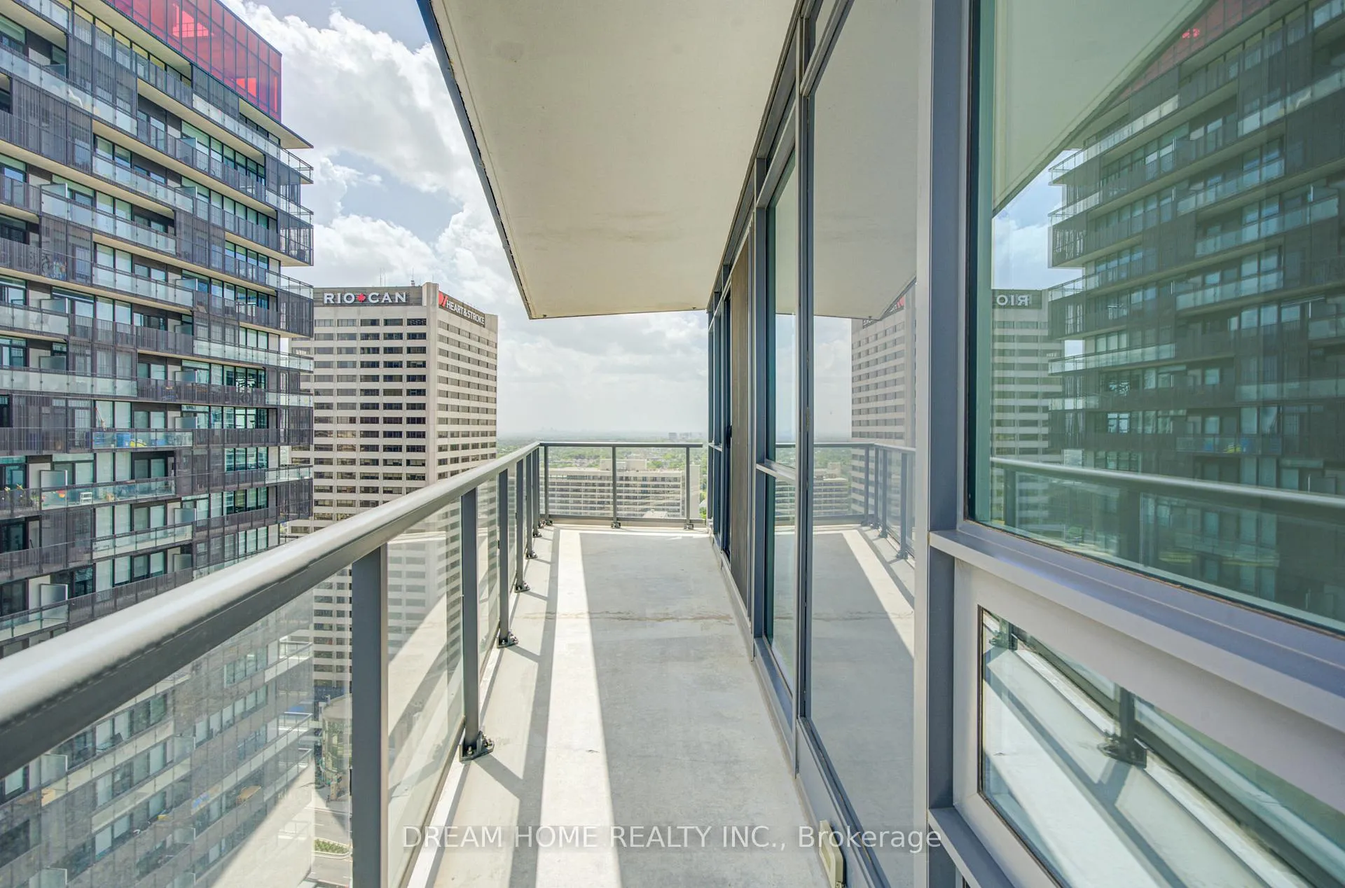 Photo 36 of Unit 2902, 30 Roehampton Avenue, Toronto, Mount Pleasant West — HOMEH