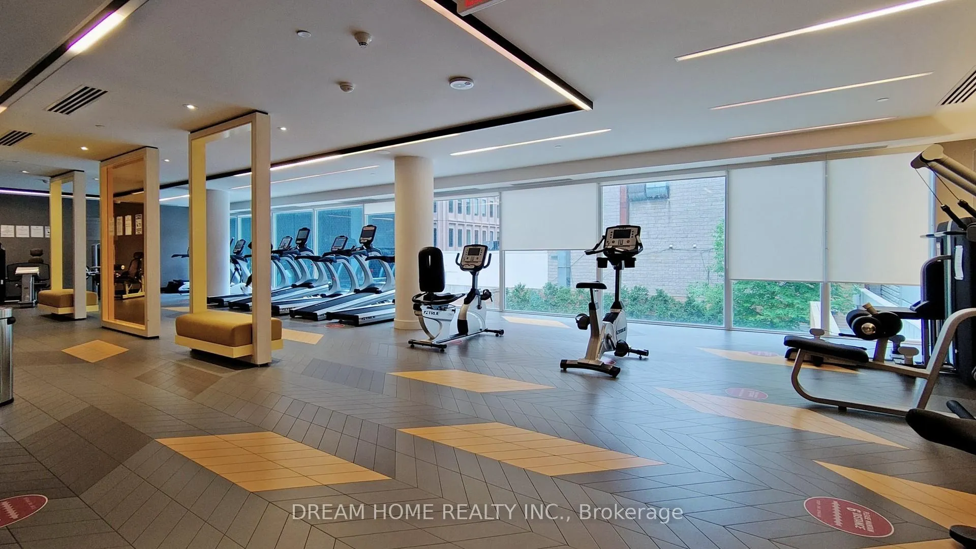 Photo 43 of Unit 2902, 30 Roehampton Avenue, Toronto, Mount Pleasant West — HOMEH