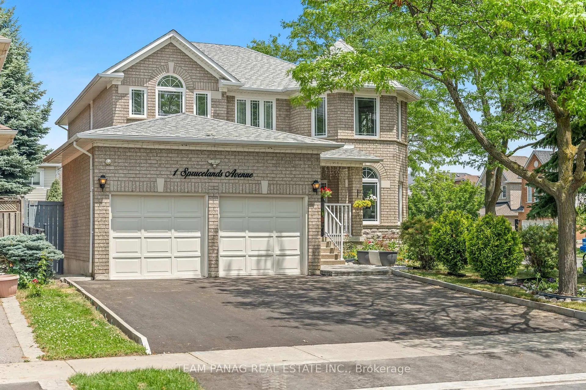 Photo 1 of 1 Sprucelands Avenue, Brampton, Sandringham-Wellington — HOMEH