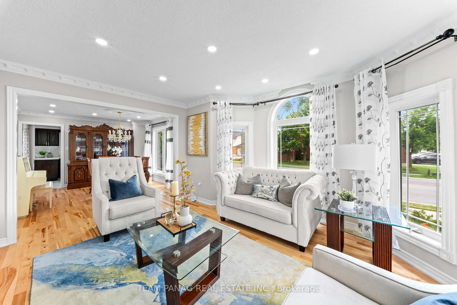 Photo 7 of 1 Sprucelands Avenue, Brampton, Sandringham-Wellington — HOMEH
