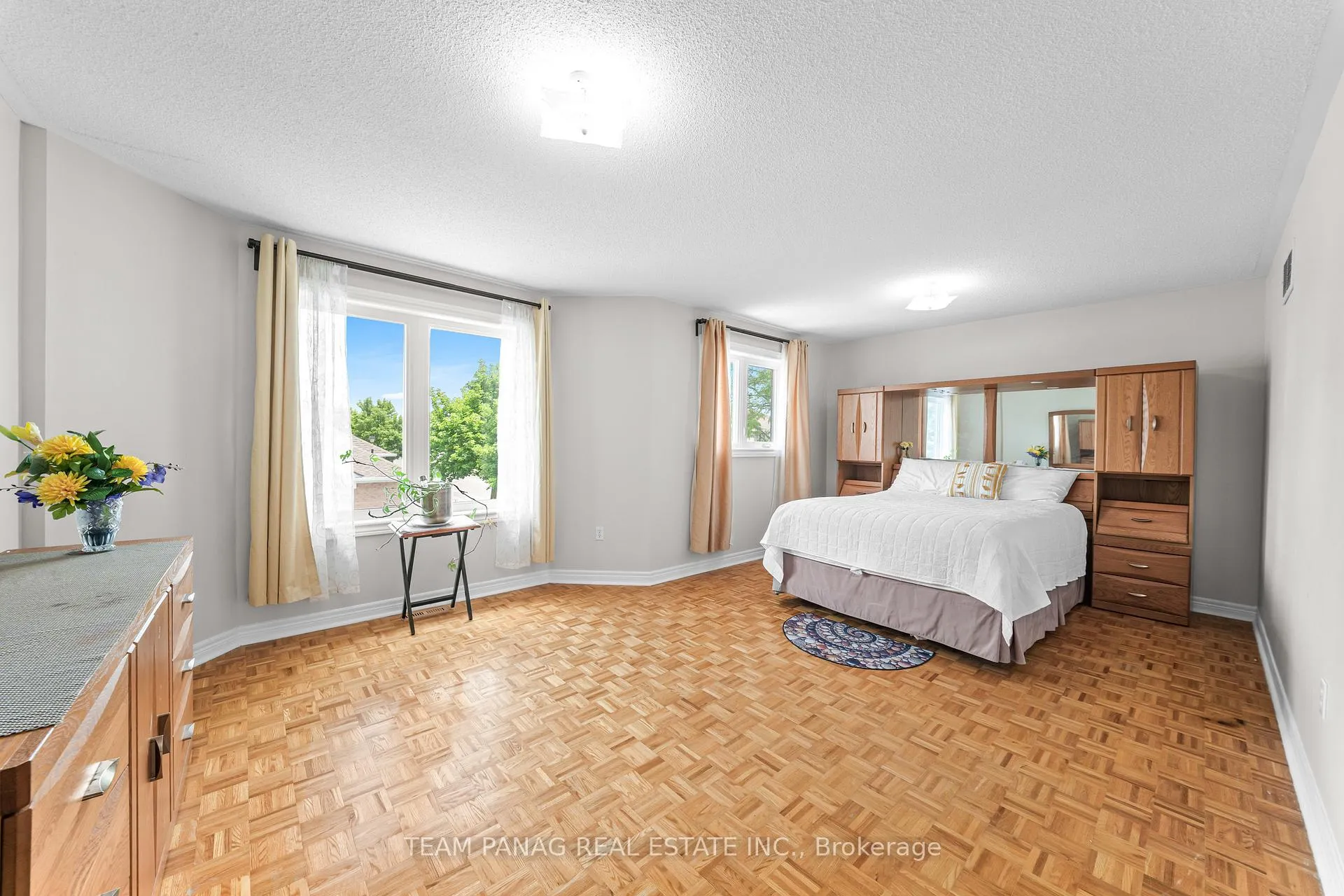 Photo 21 of 1 Sprucelands Avenue, Brampton, Sandringham-Wellington — HOMEH