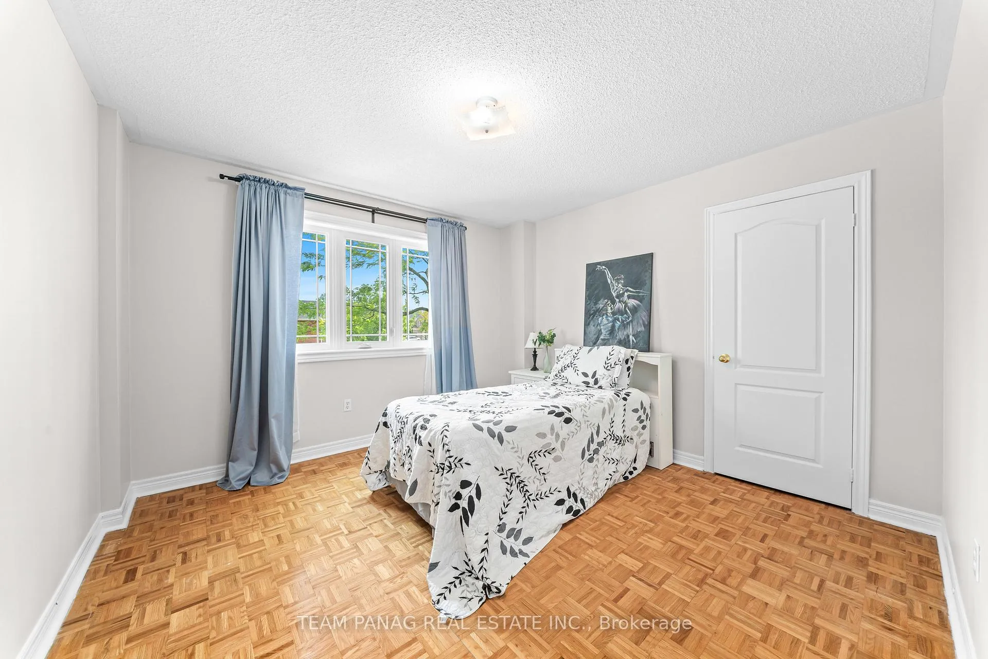 Photo 25 of 1 Sprucelands Avenue, Brampton, Sandringham-Wellington — HOMEH