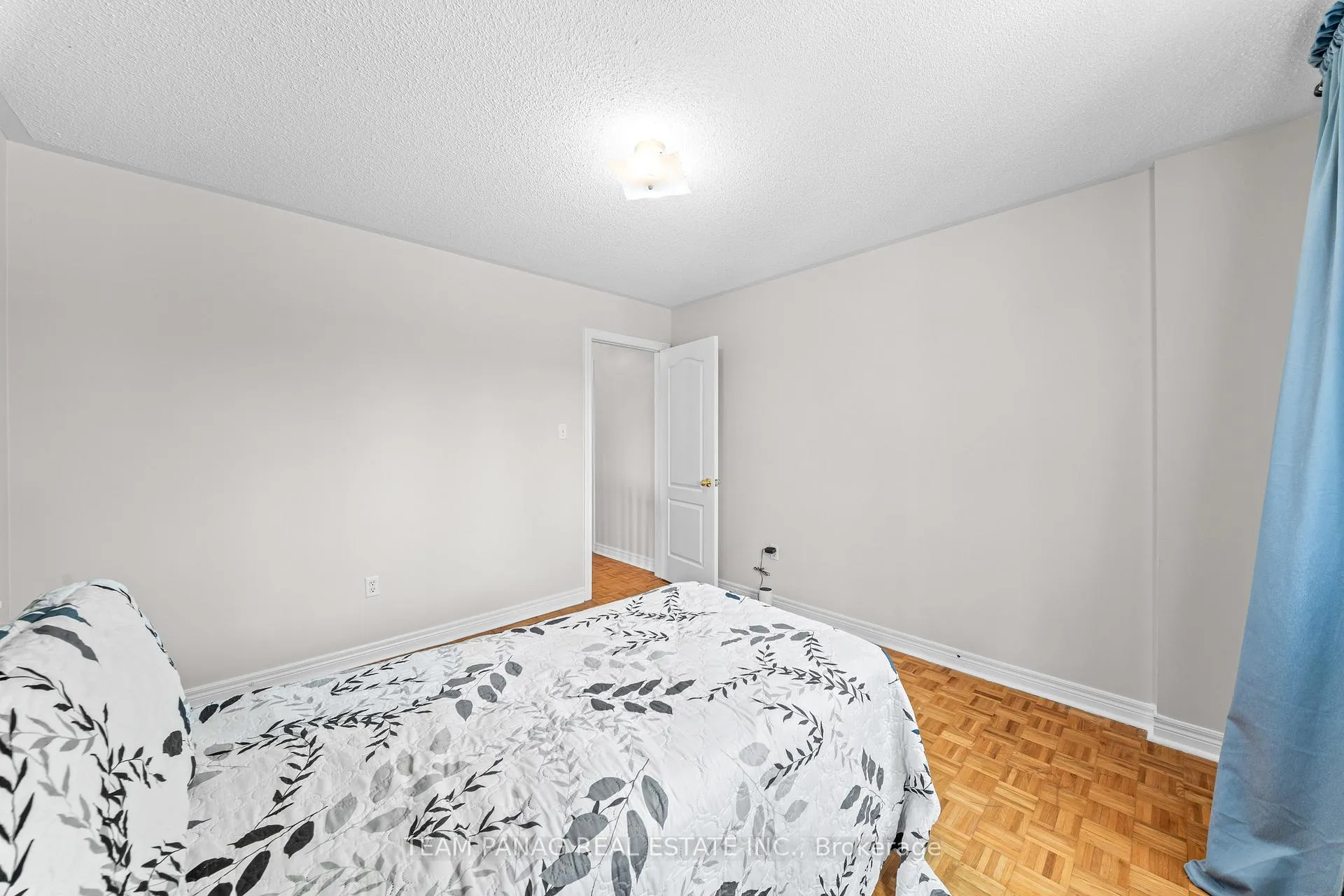 Photo 26 of 1 Sprucelands Avenue, Brampton, Sandringham-Wellington — HOMEH