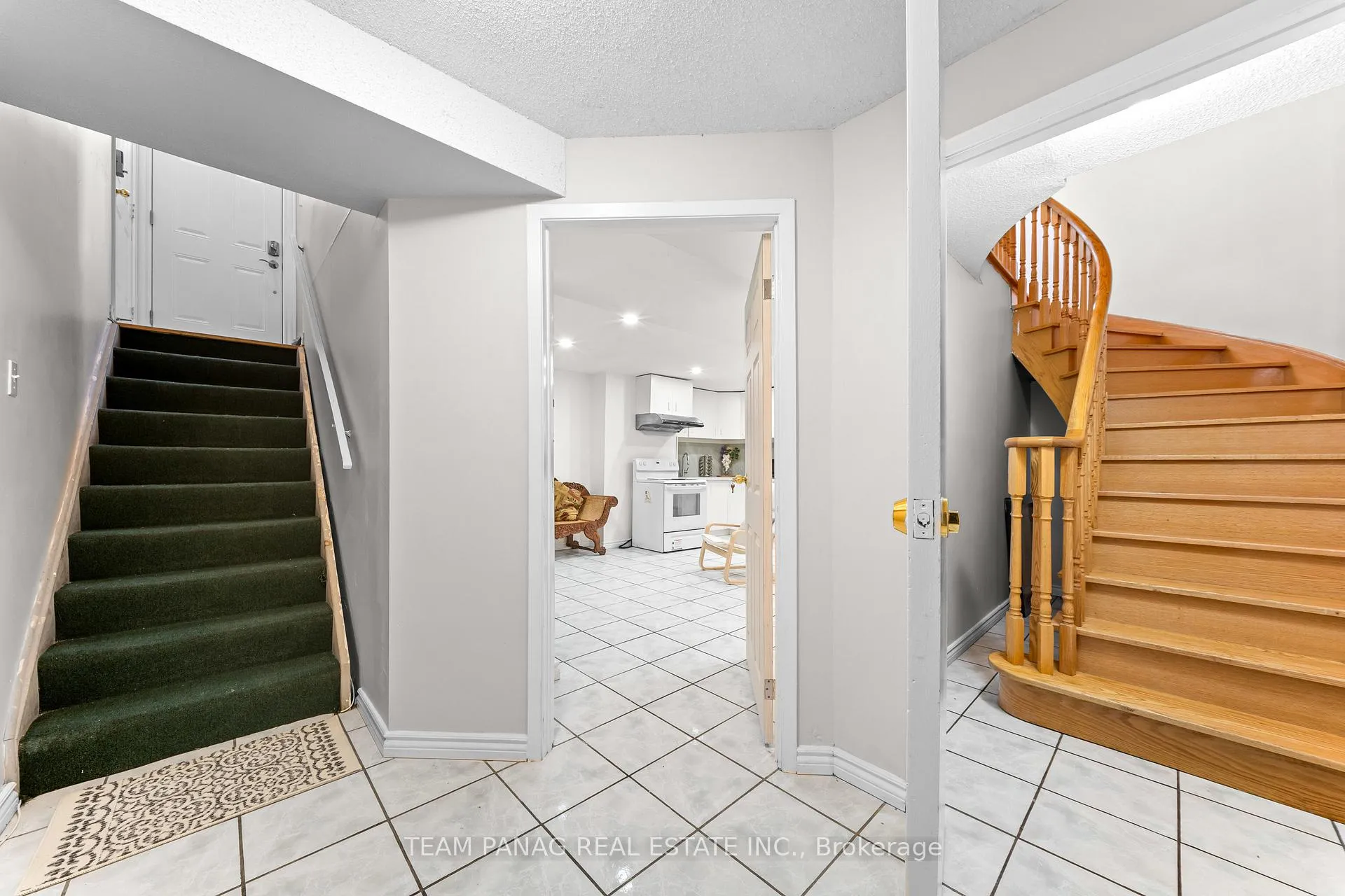 Photo 34 of 1 Sprucelands Avenue, Brampton, Sandringham-Wellington — HOMEH