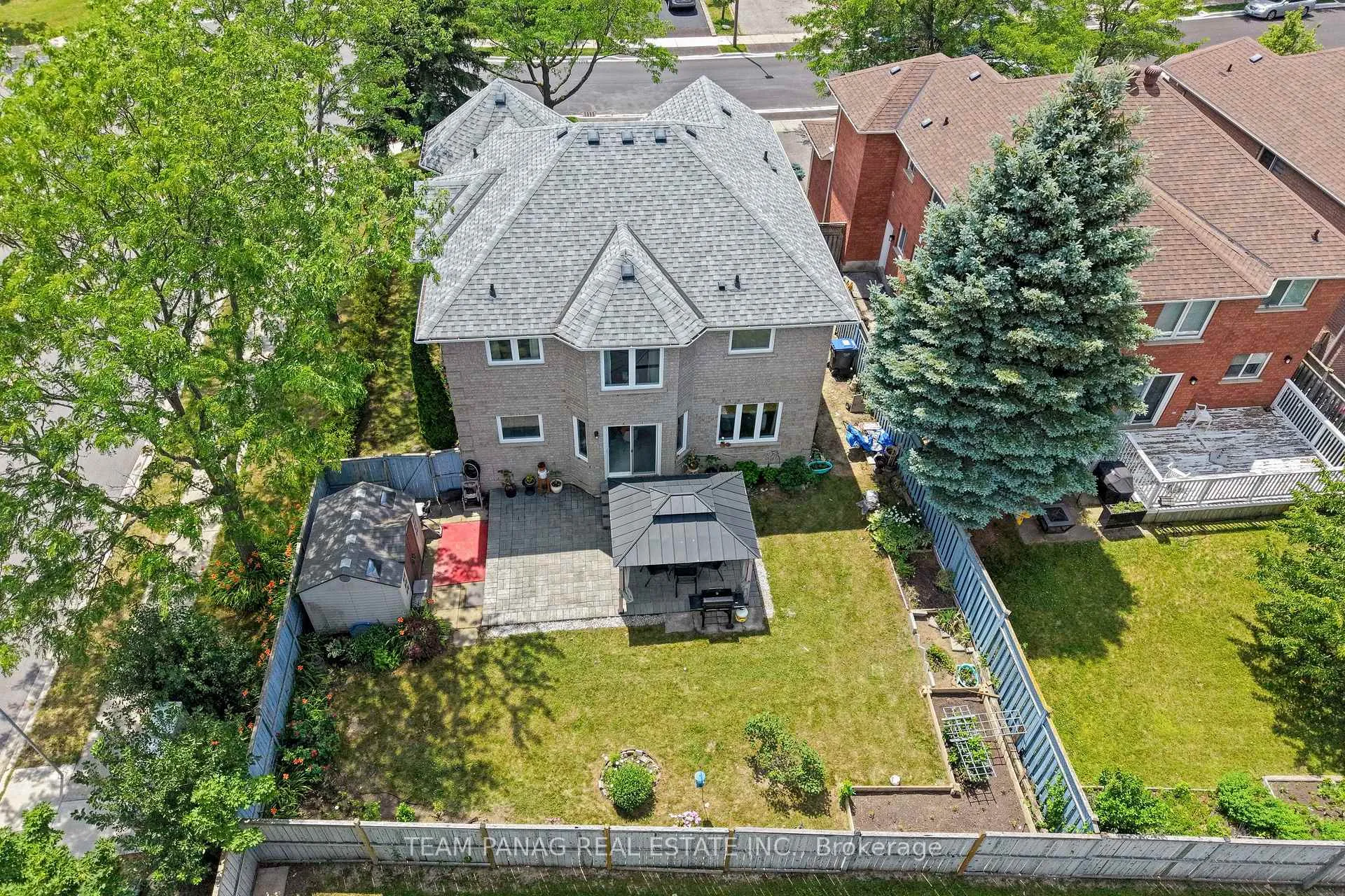 Photo 45 of 1 Sprucelands Avenue, Brampton, Sandringham-Wellington — HOMEH