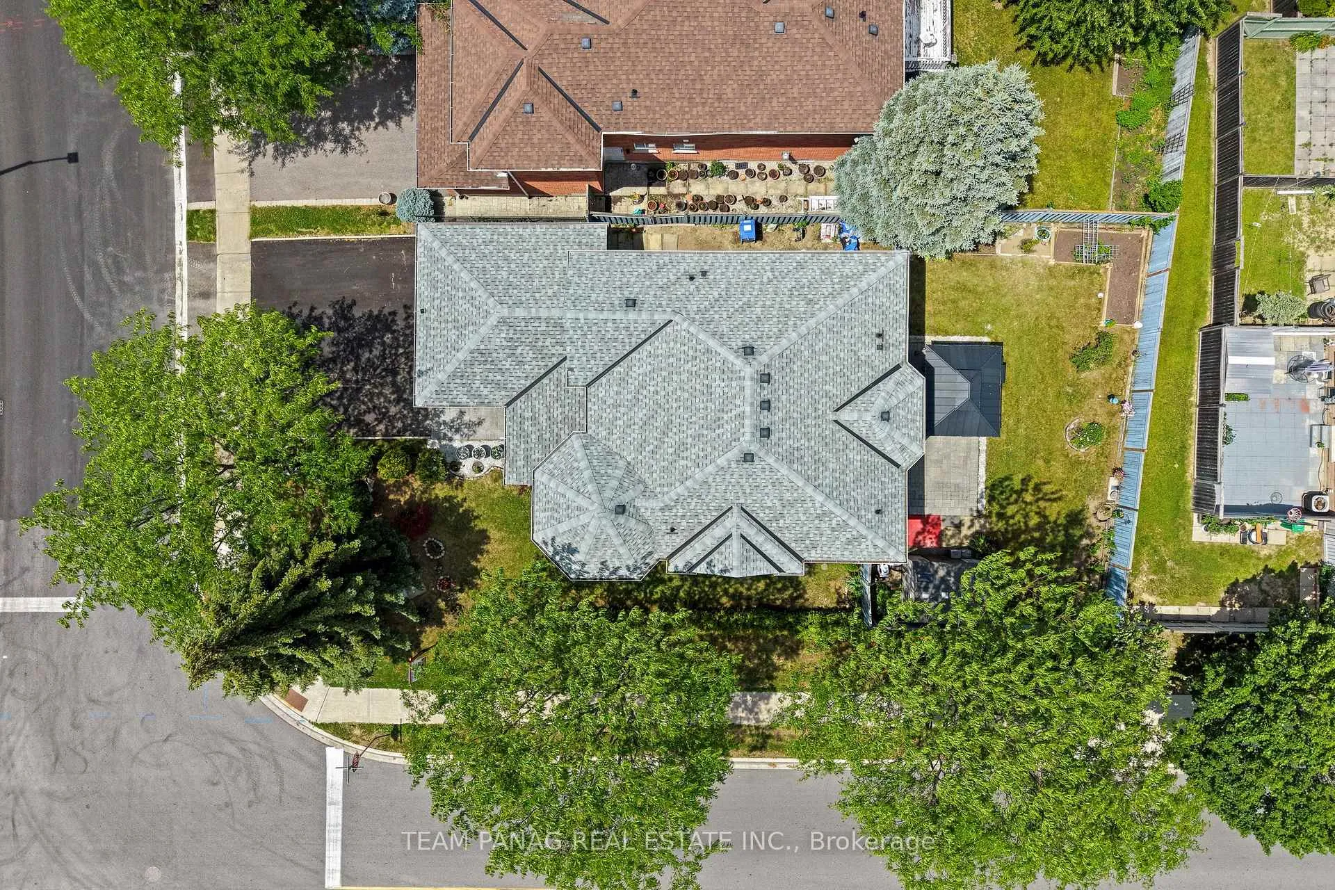 Photo 47 of 1 Sprucelands Avenue, Brampton, Sandringham-Wellington — HOMEH